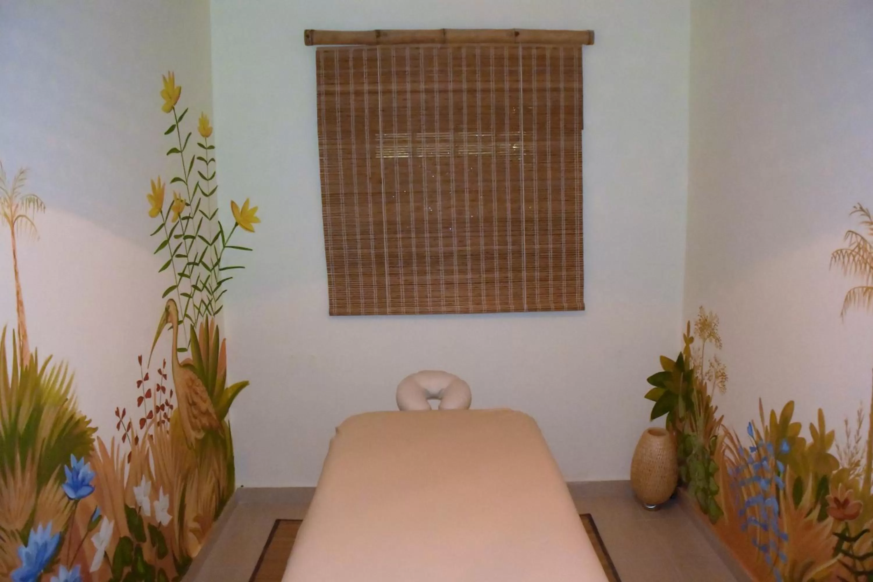 Massage in Aris Boutique Hotel