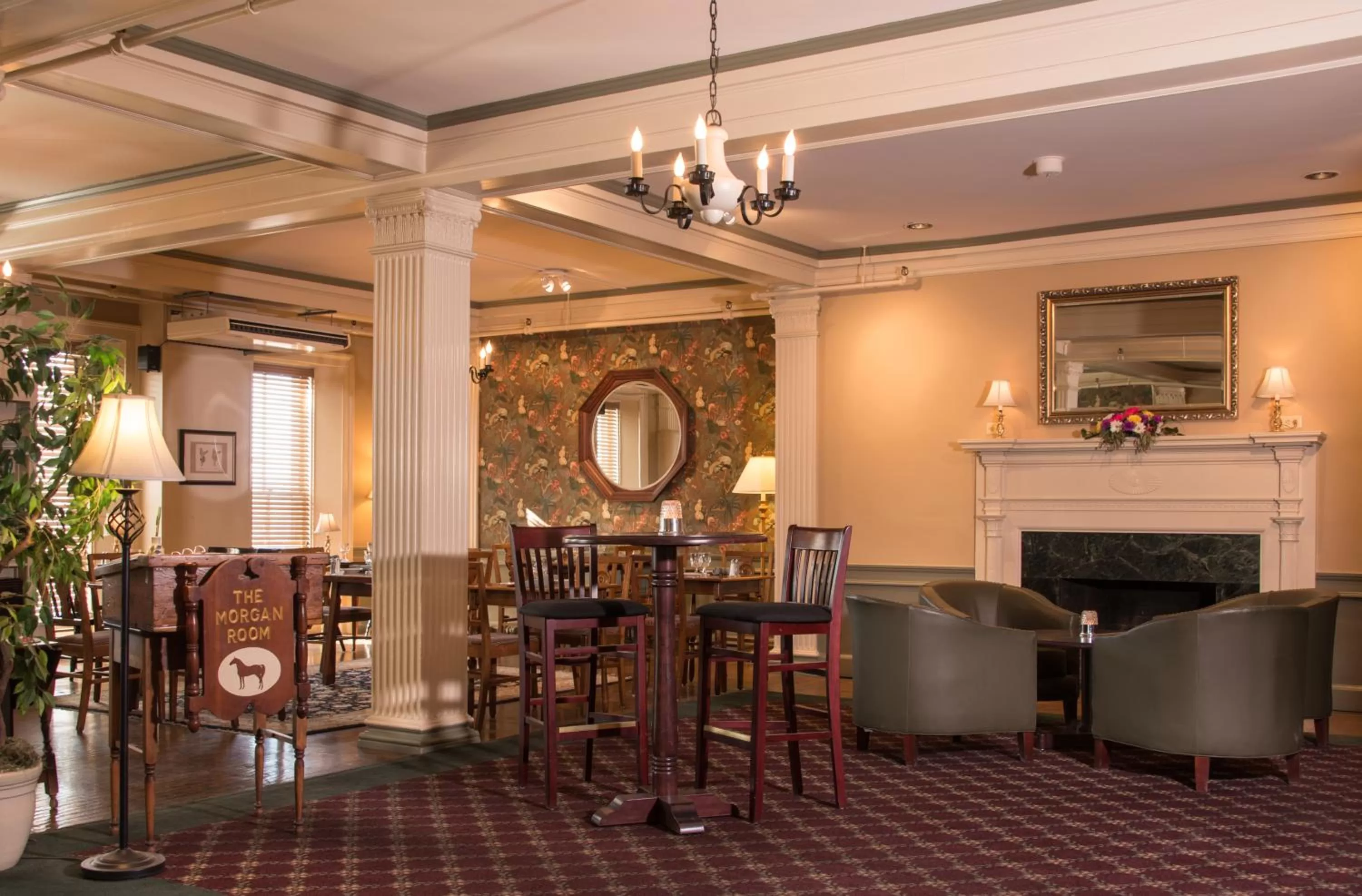 Restaurant/places to eat in Middlebury Inn