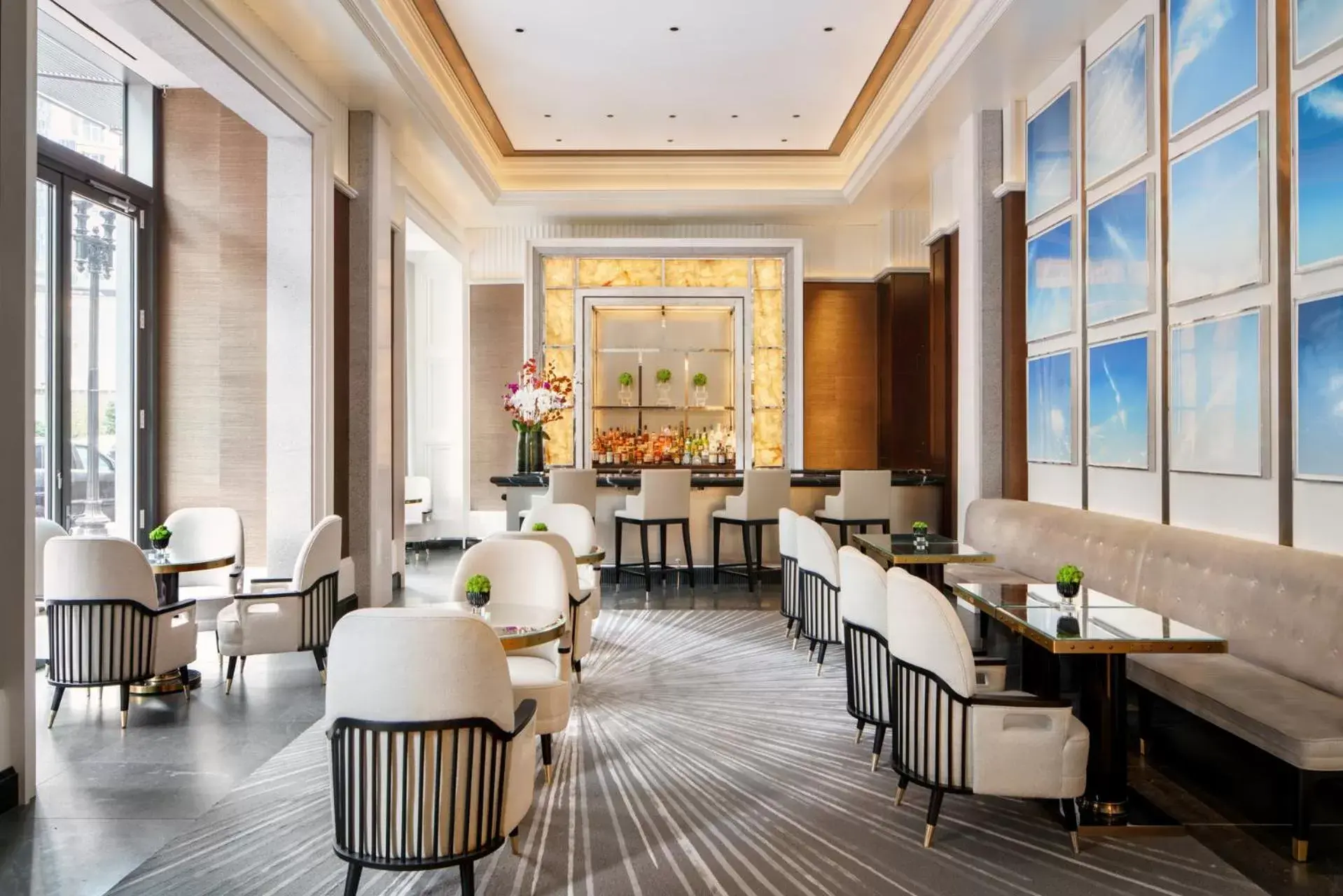 Restaurant/places to eat in Four Seasons Hotel One Dalton Street, Boston Restaurant/places to eat in Four Seasons Hotel One Dalton Street, Boston