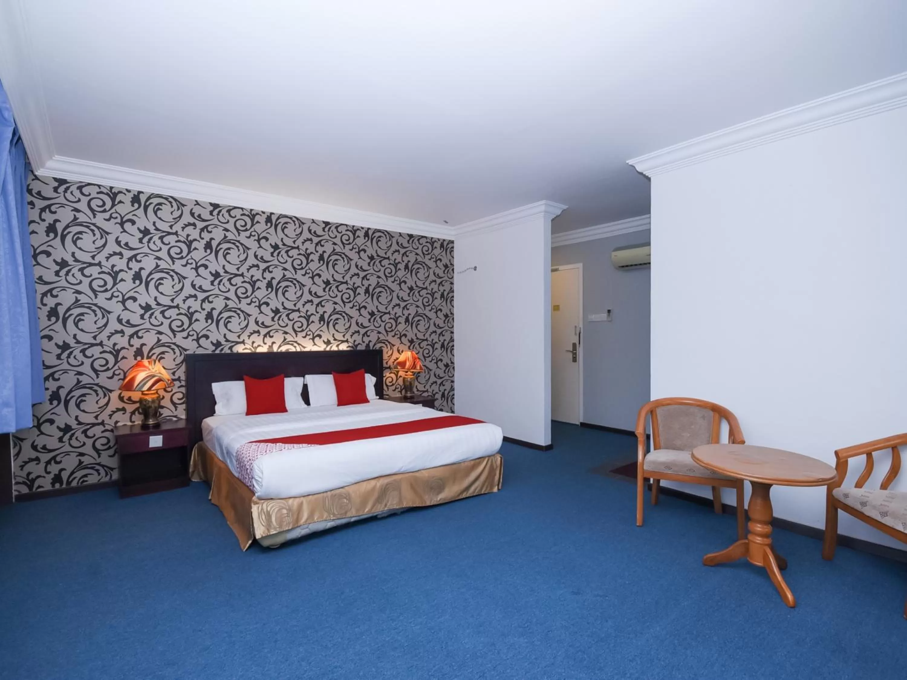 Bedroom, Bed in Super OYO 89604 City Home Stay