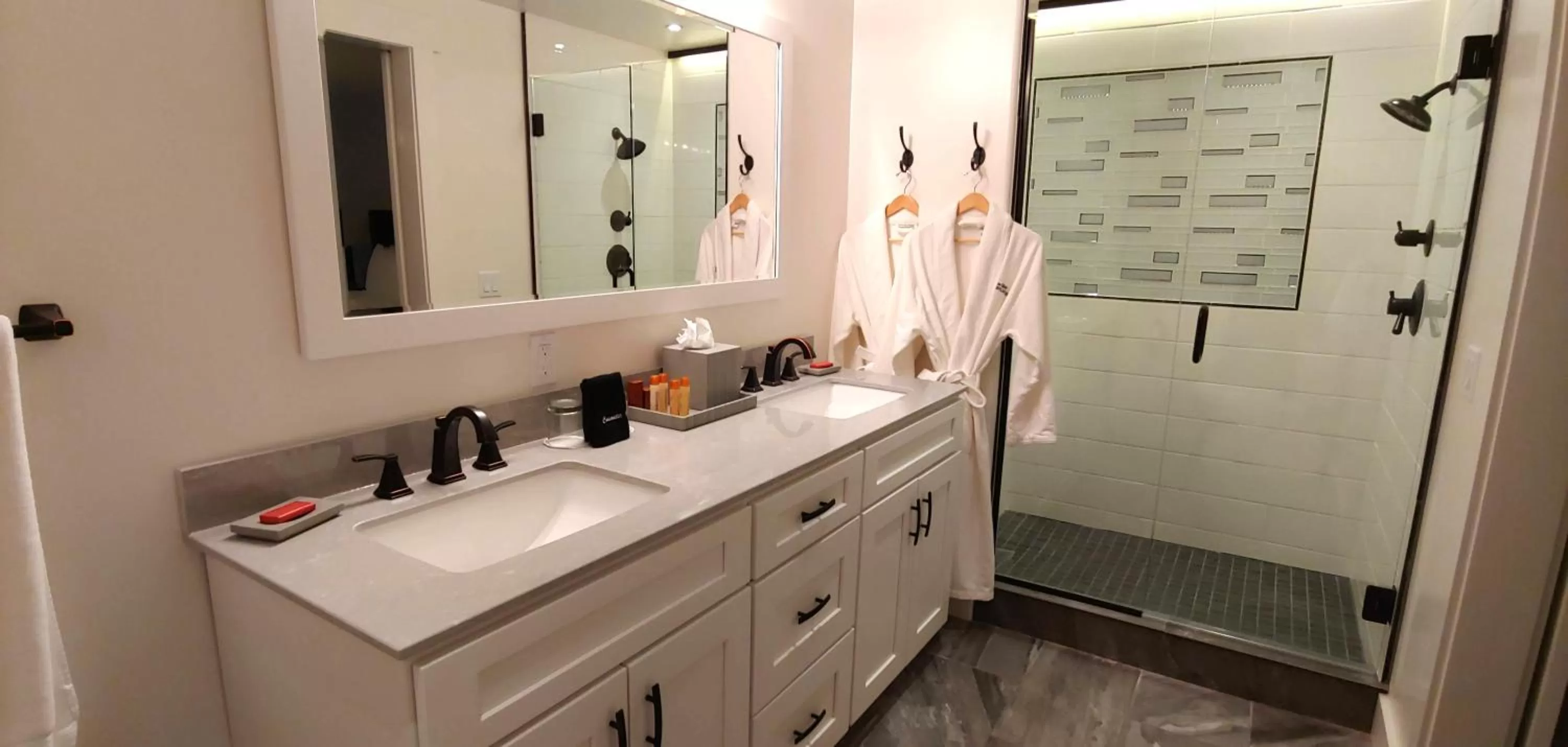 The Grand Idyllwild Lodge