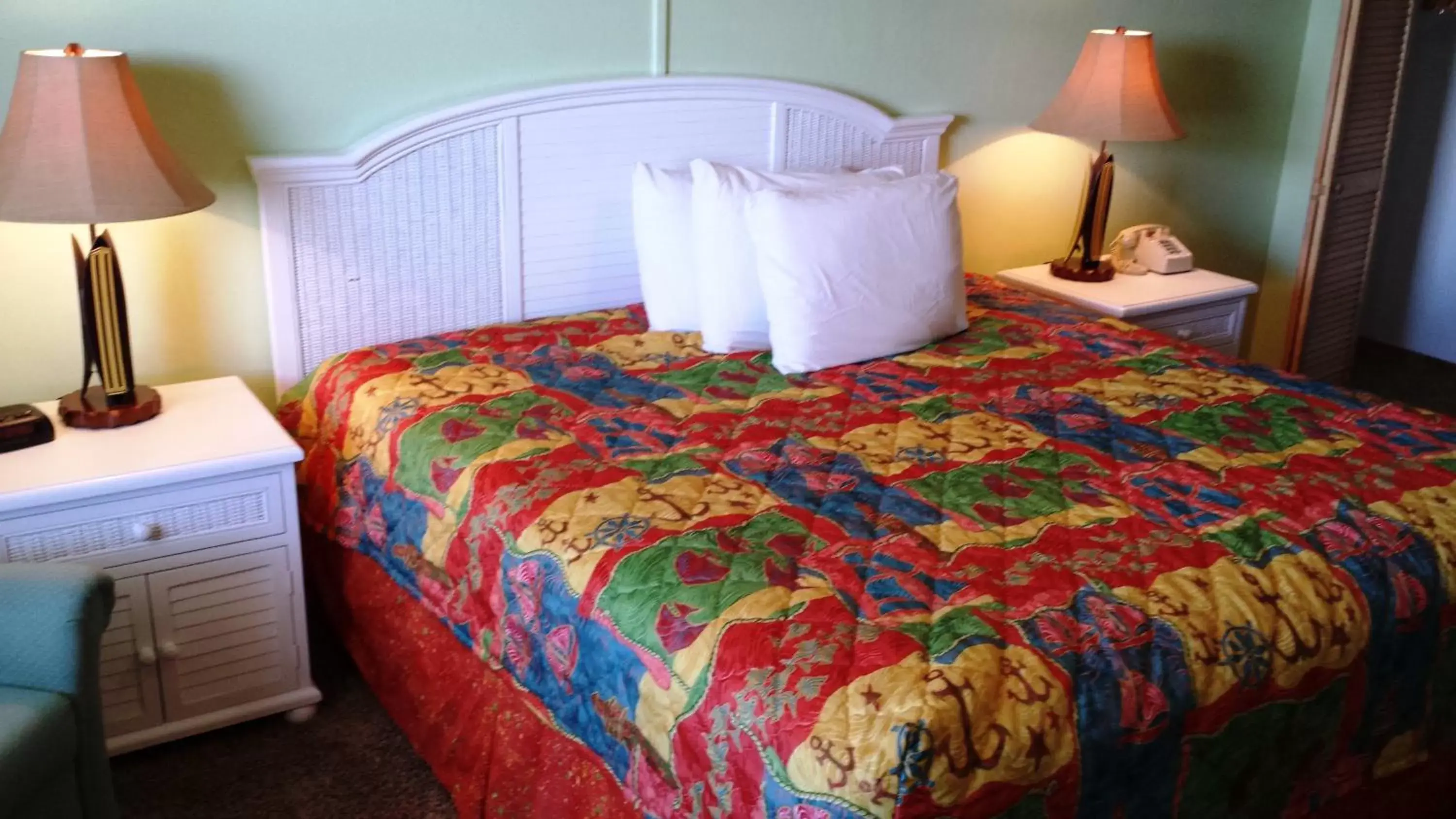 Bed in Ocean Landings Resort