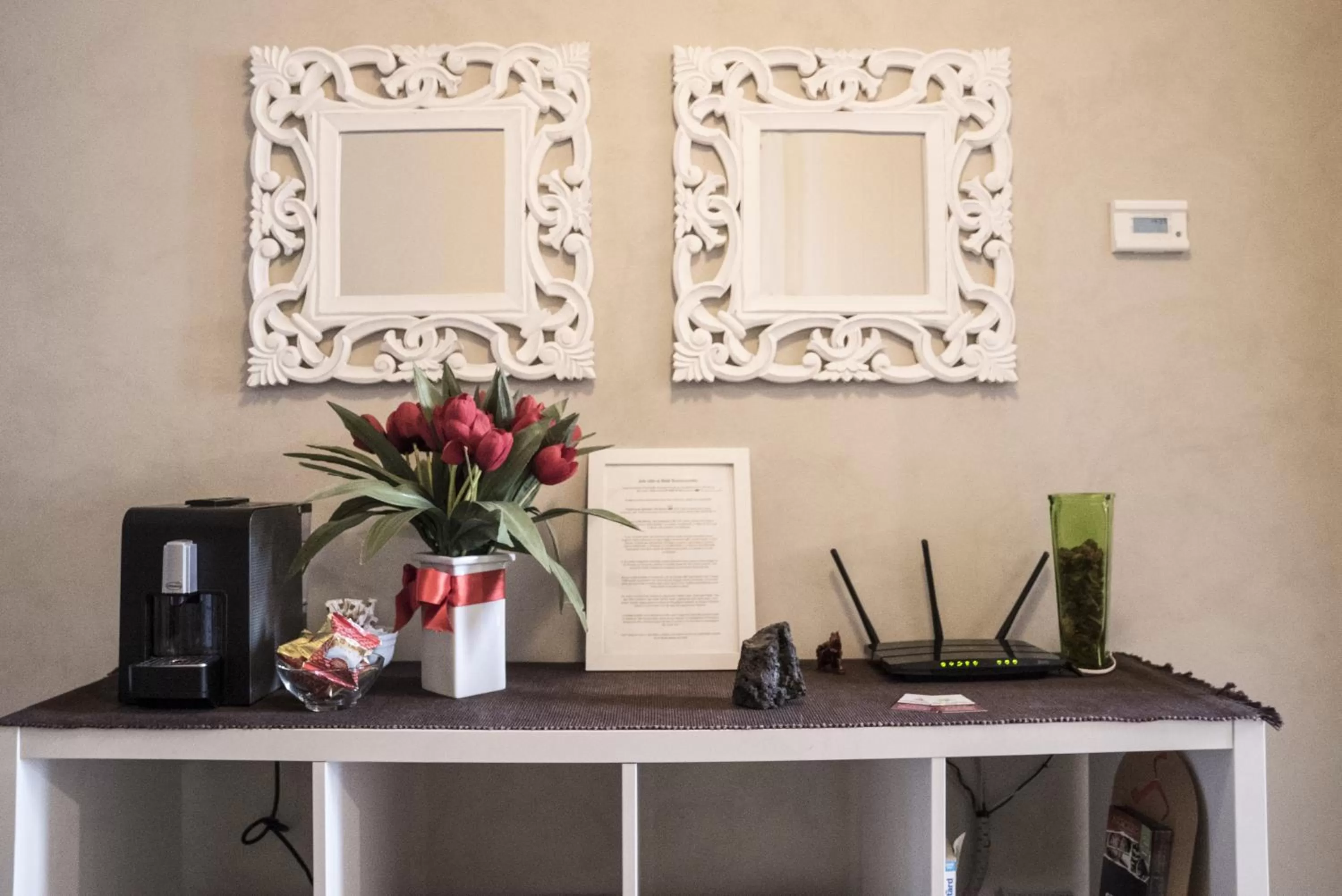 Coffee/tea facilities in RossoCorallo B&B