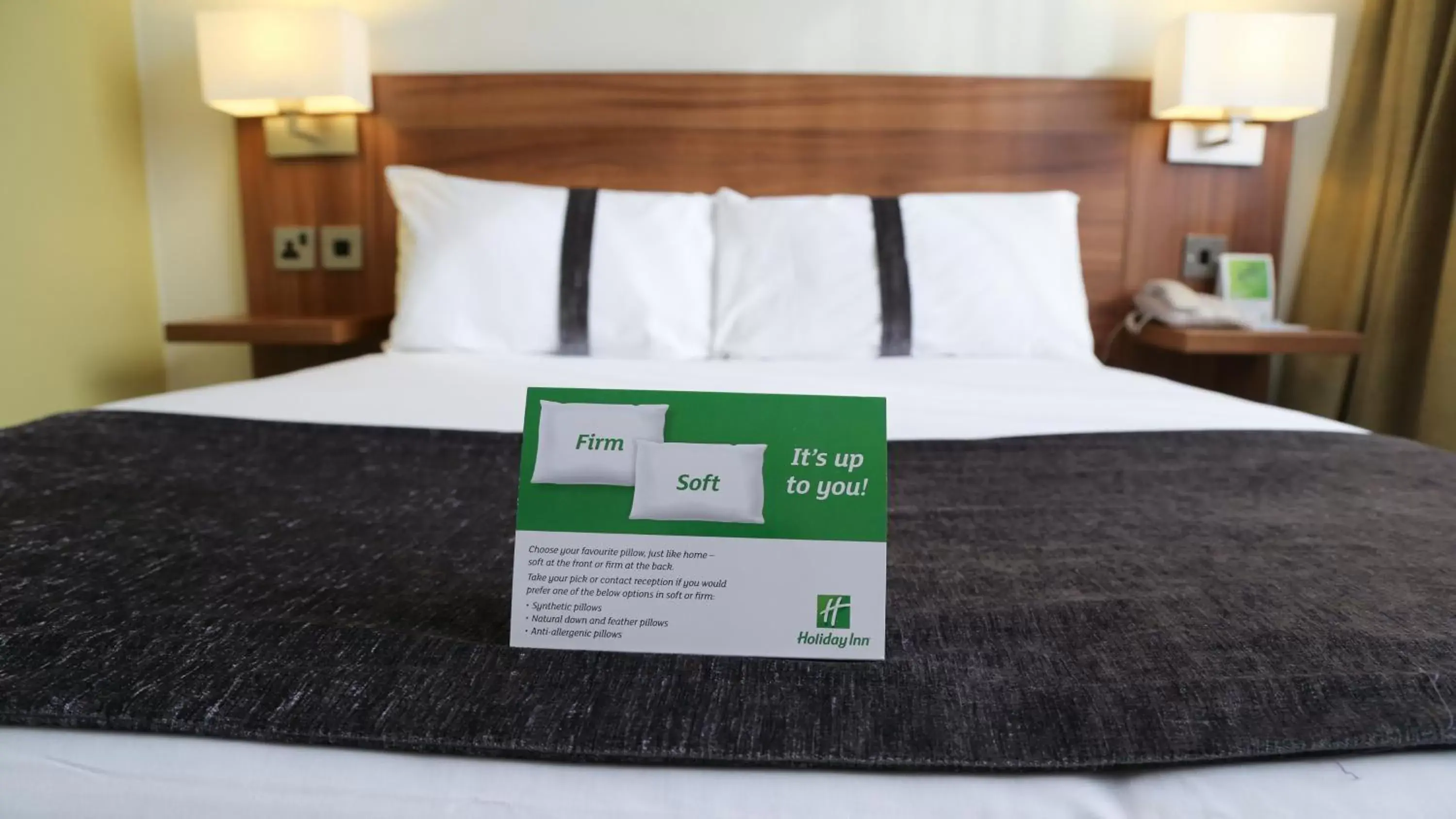 Photo of the whole room, Bed in Holiday Inn Runcorn M56 Junction 12, an IHG Hotel