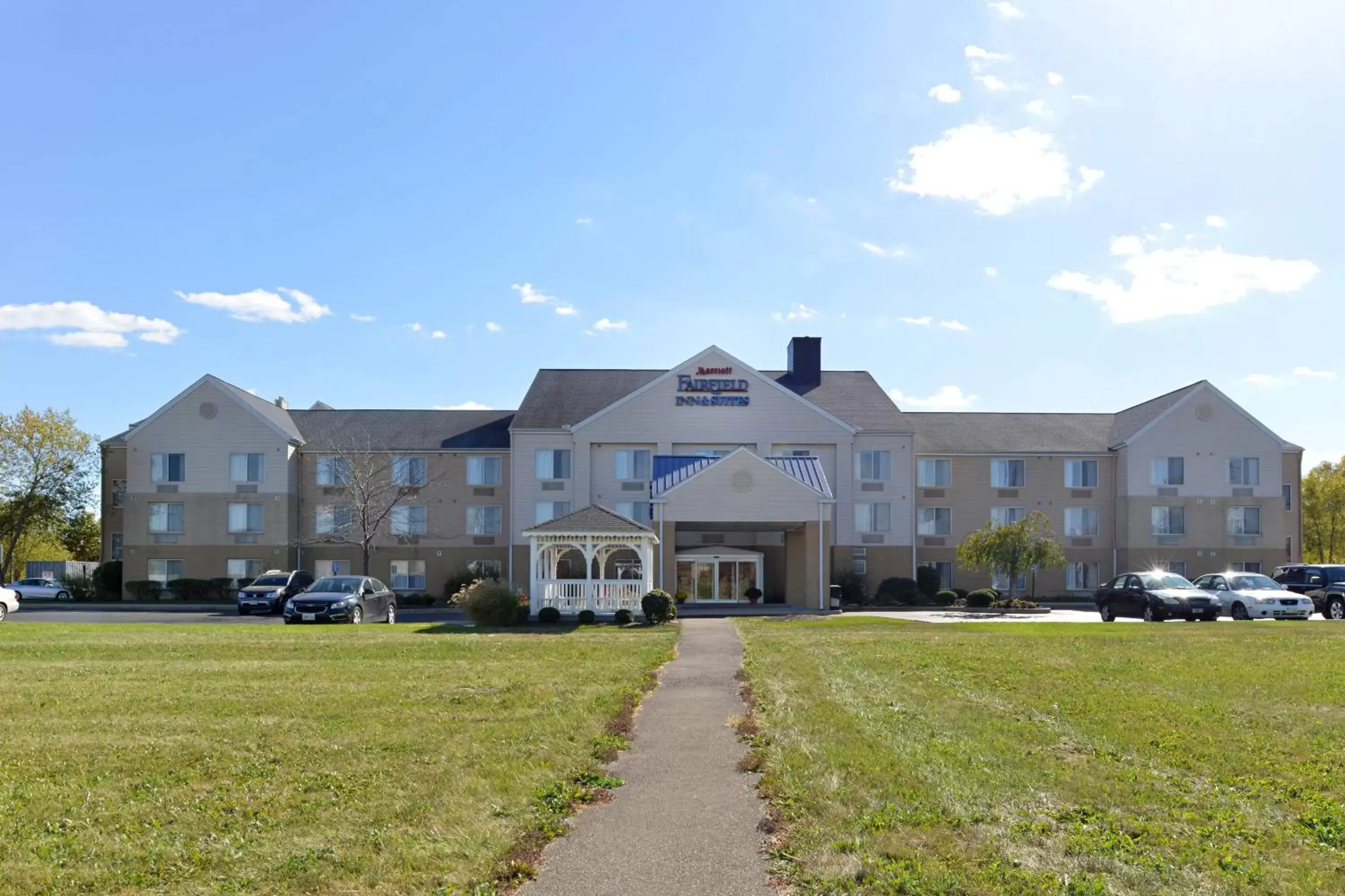 Property Building in Fairfield Inn and Suites by Marriott Dayton Troy