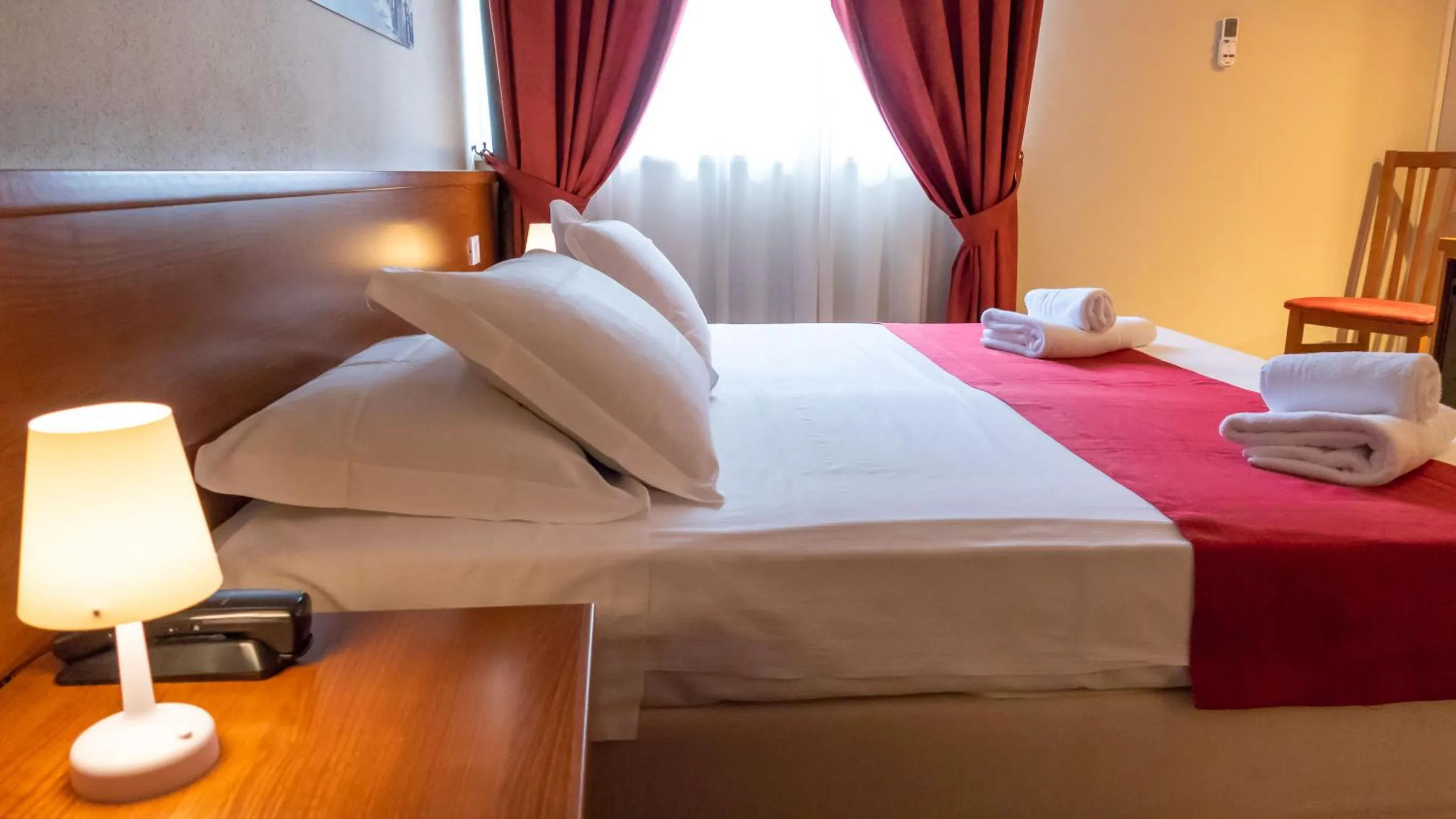 Bed in Hotel Venezia Park - ENJOY HOLIDAY
