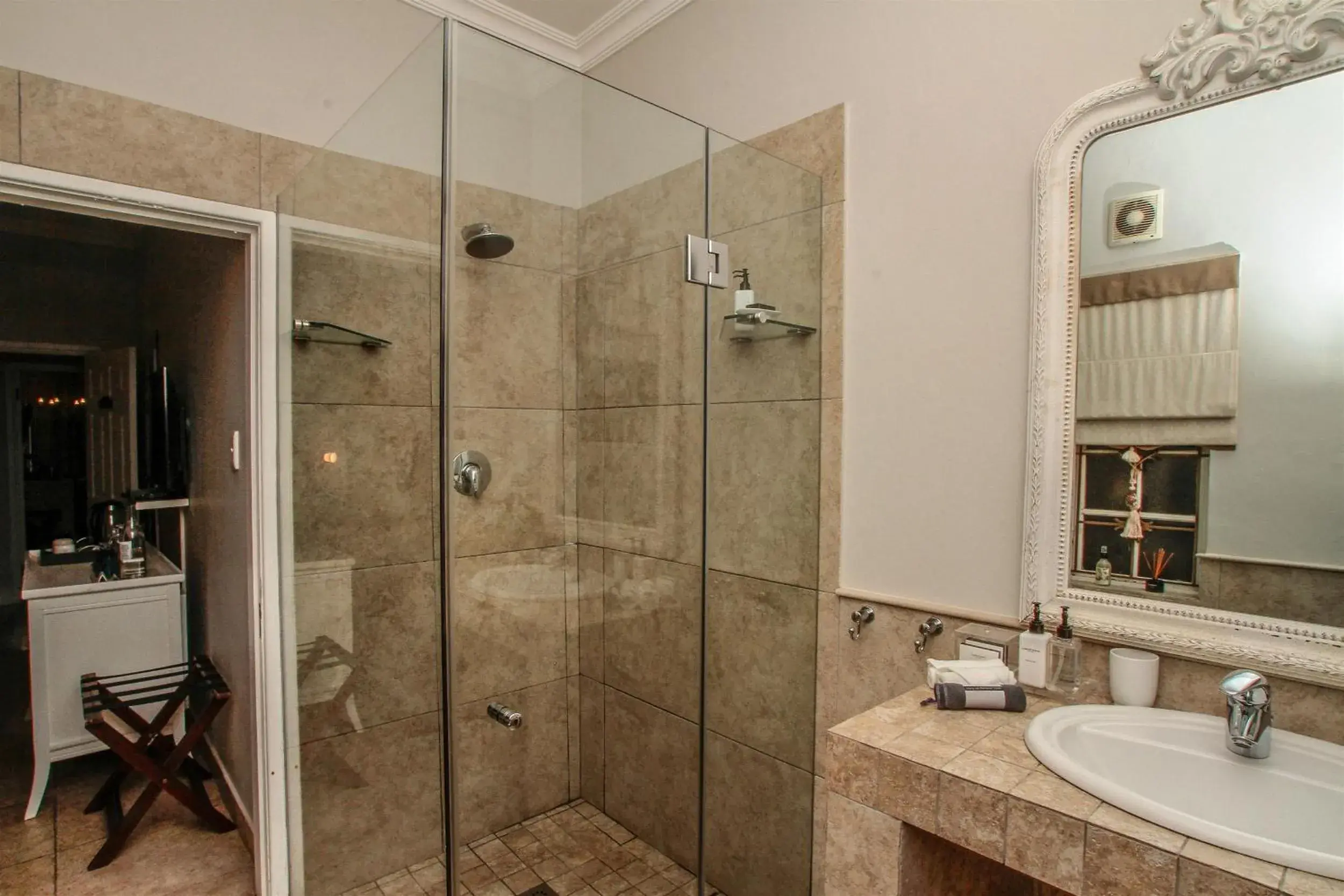 Bathroom in Sandals Guest House