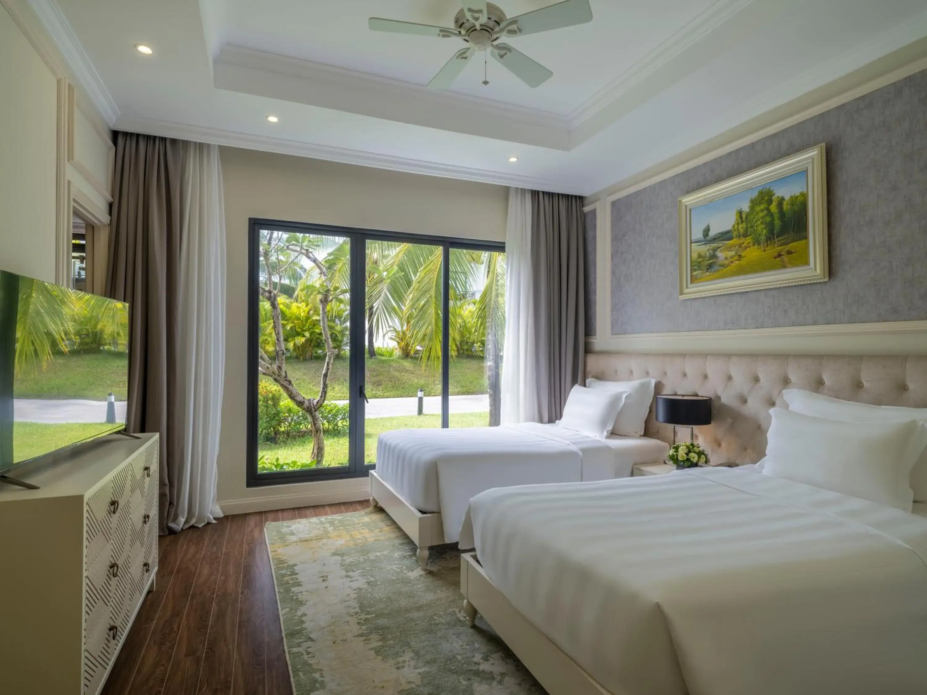 Bed in Vinpearl Wonderworld Phu Quoc