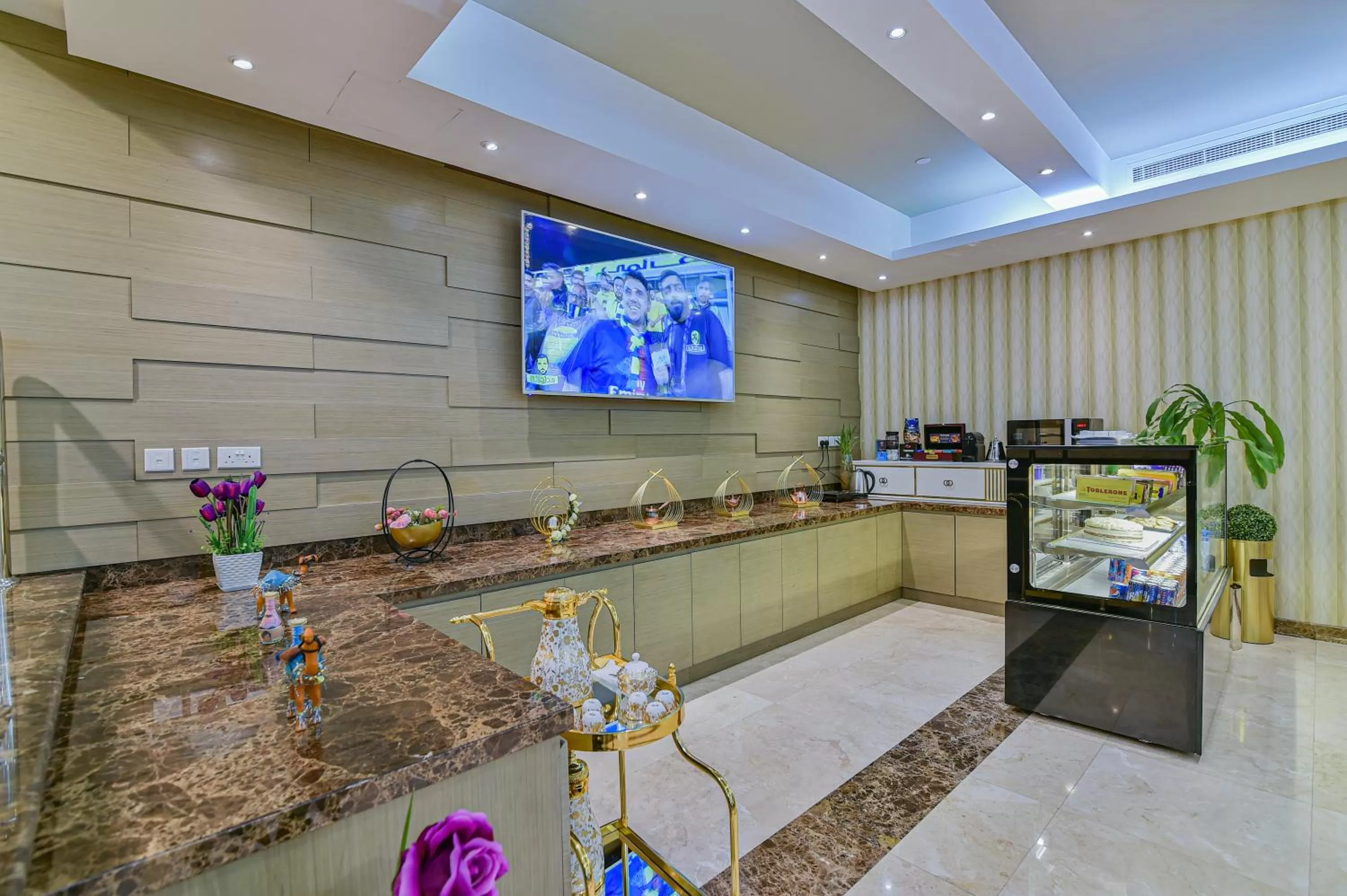 Food and drinks in VISTA HOTEL APARTMENTS DELUXE