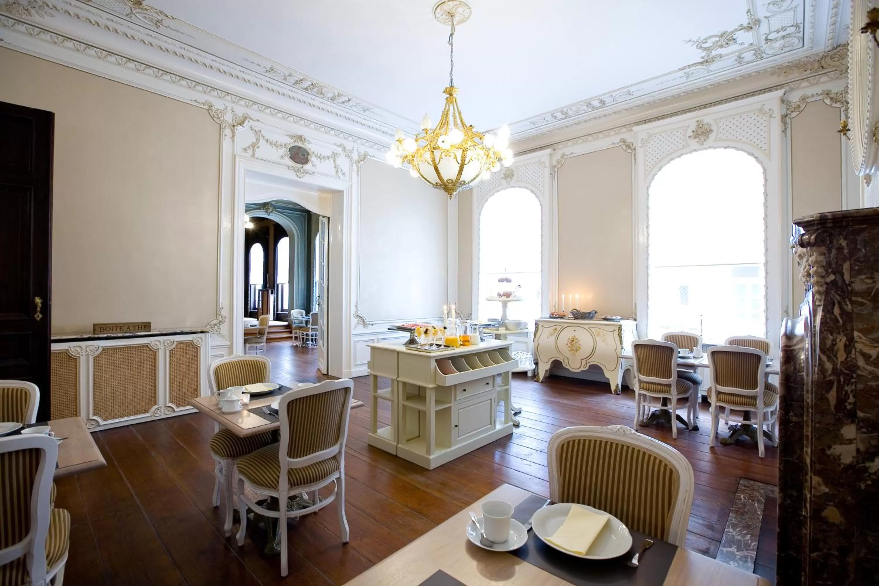 Buffet breakfast in Charme Hotel Hancelot