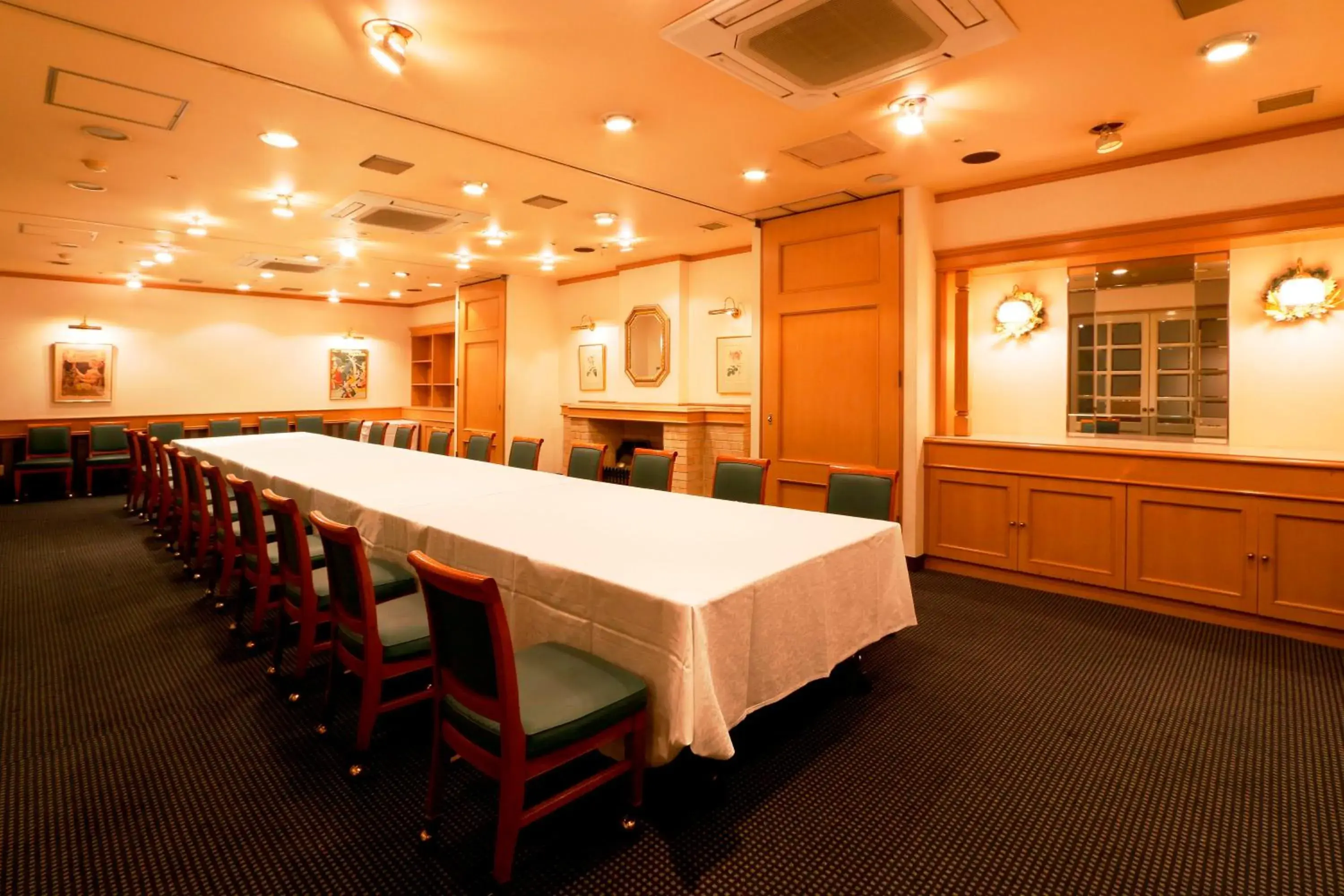 Meeting/conference room in Nest Hotel Matsuyama