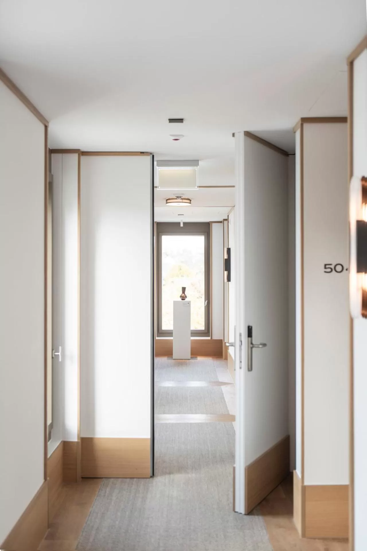 Family, Bed in Alex Lake Zürich