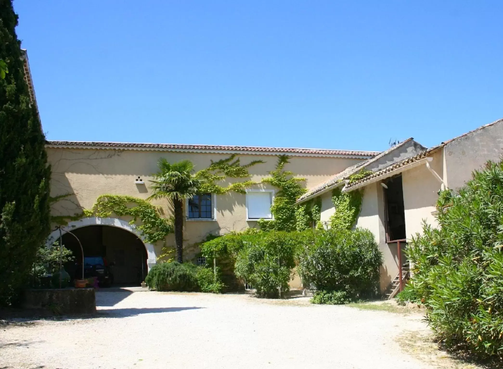 Facade/entrance, Property Building in Le Fer en Cèze