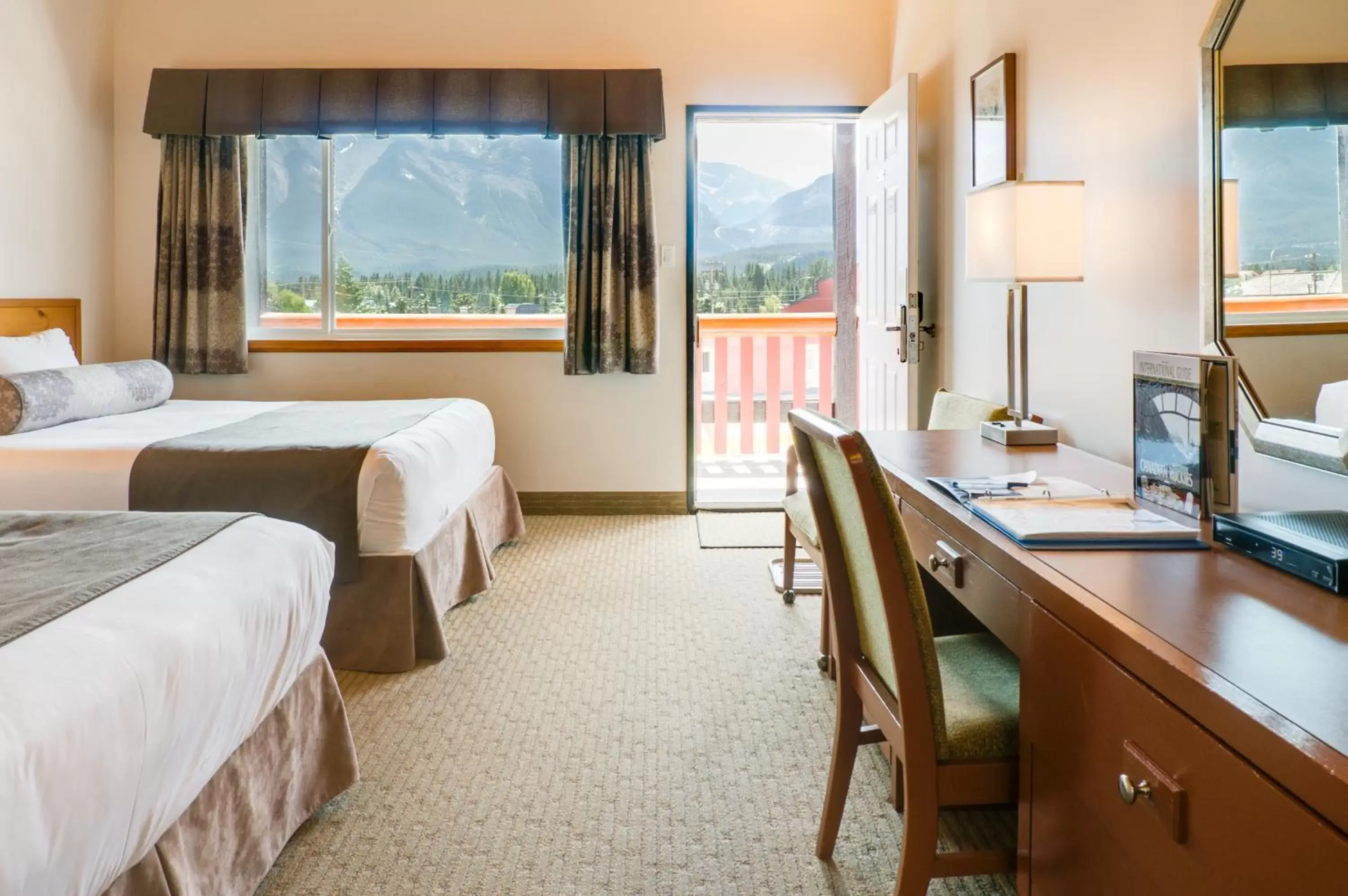 Bed, Mountain View in Rocky Mountain Ski Lodge