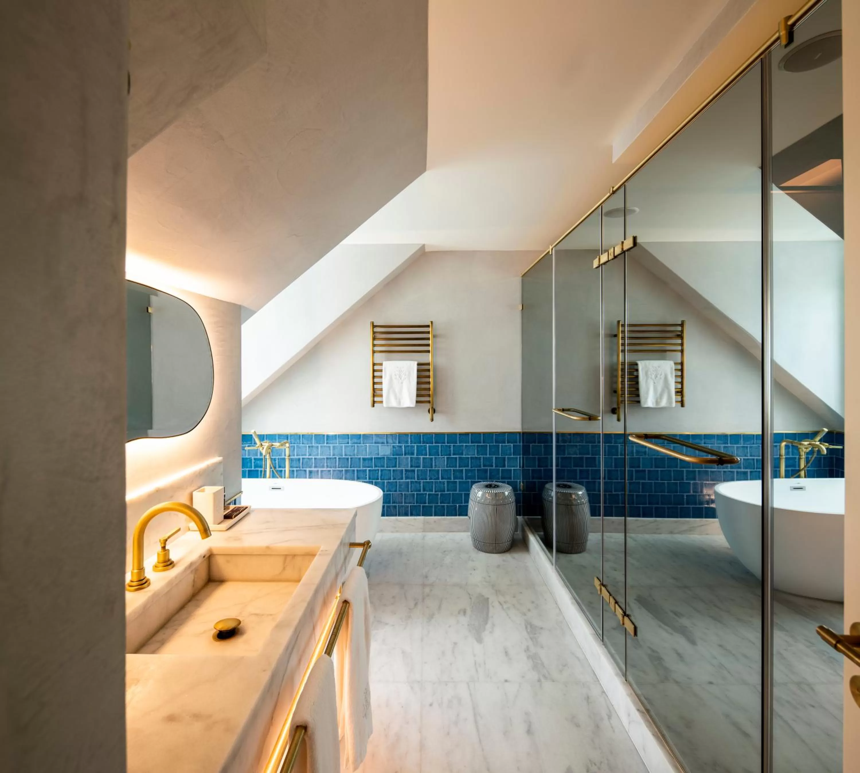 Bathroom in Palácio Ludovice Wine Experience Hotel