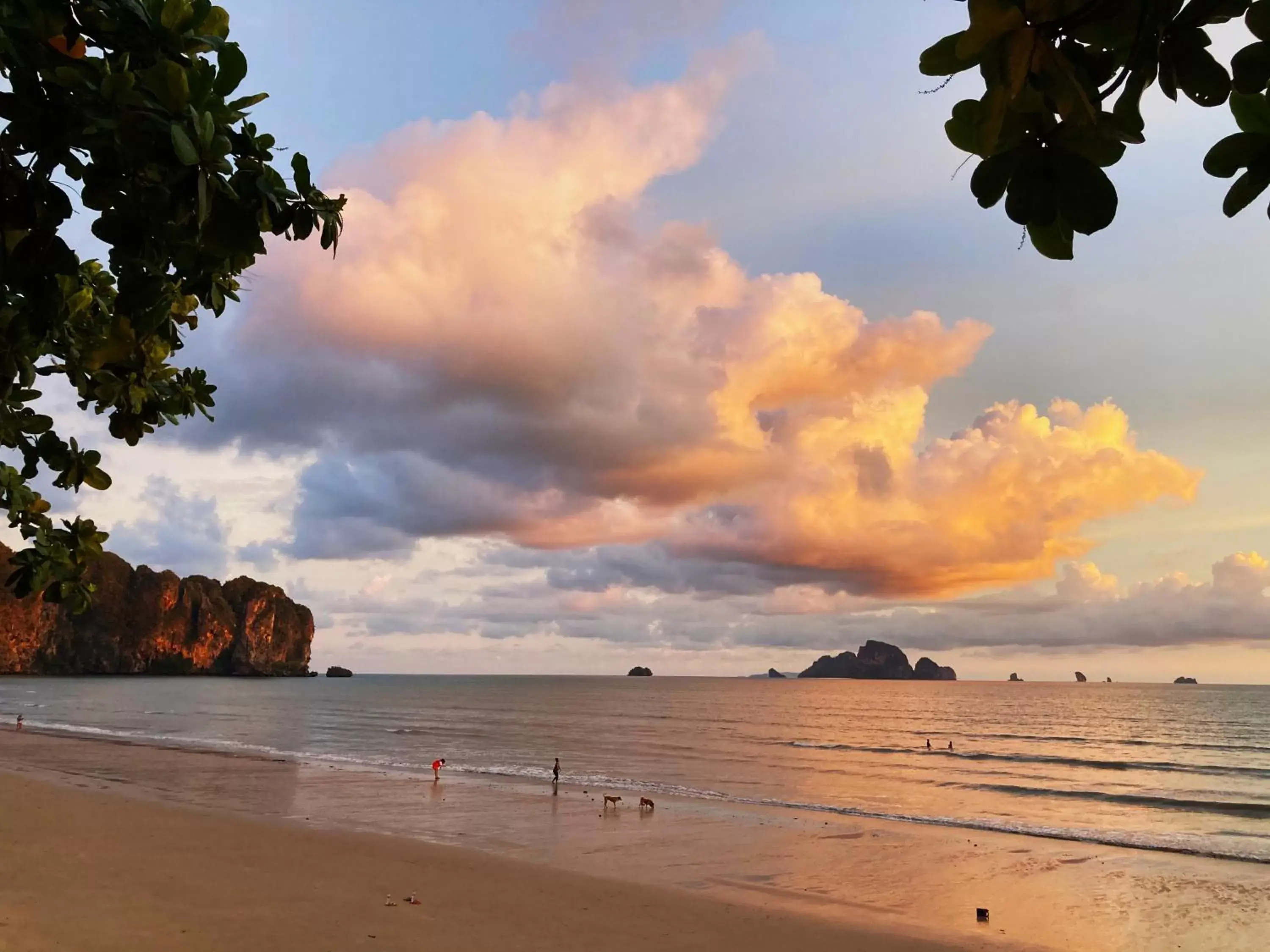 Beach in Vacation Village Phra Nang Inn - SHA Extra Plus