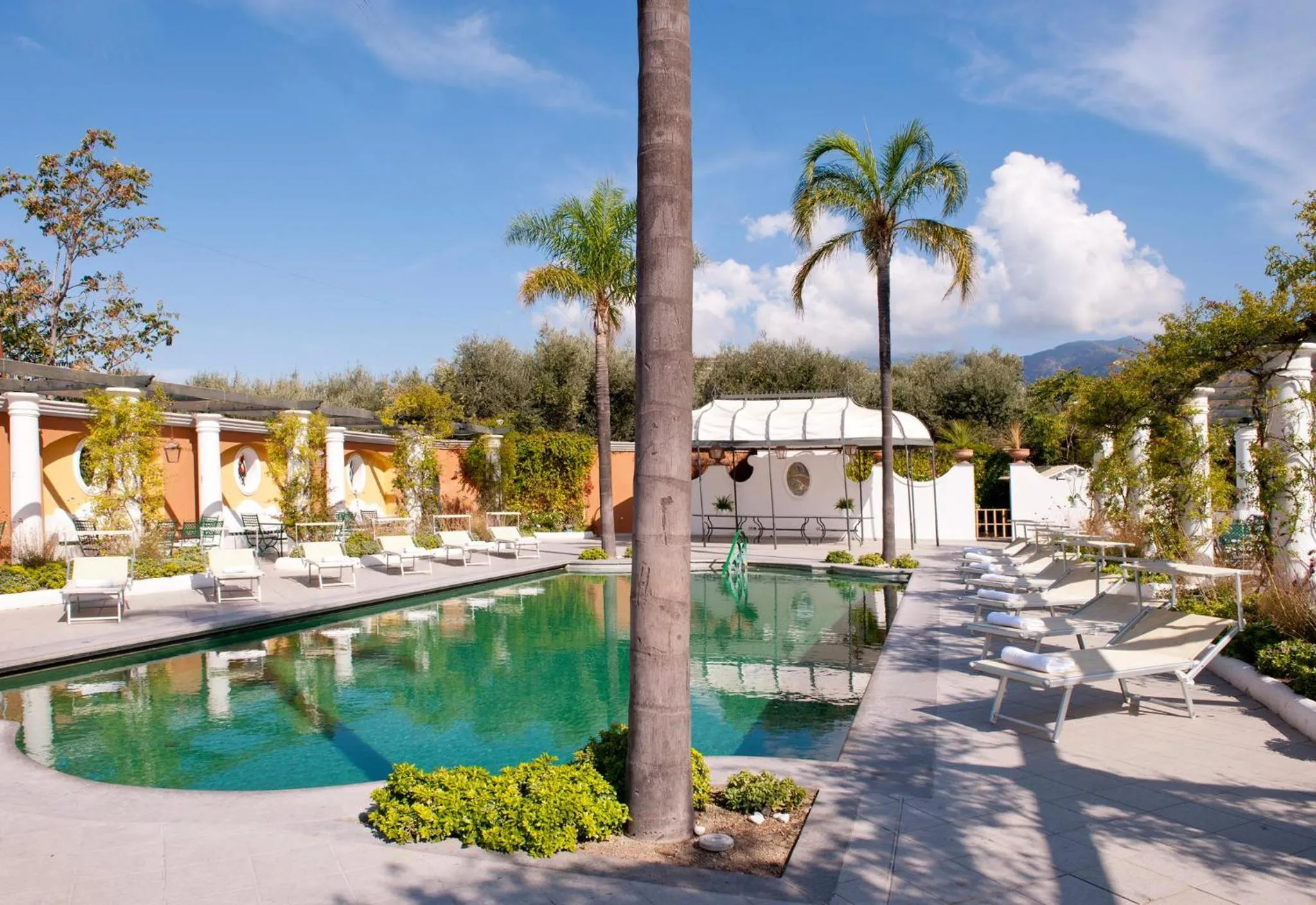 Pool view in Hotel dei Congressi