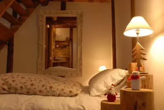 Bedroom, Bed in La Ferme d'Angele