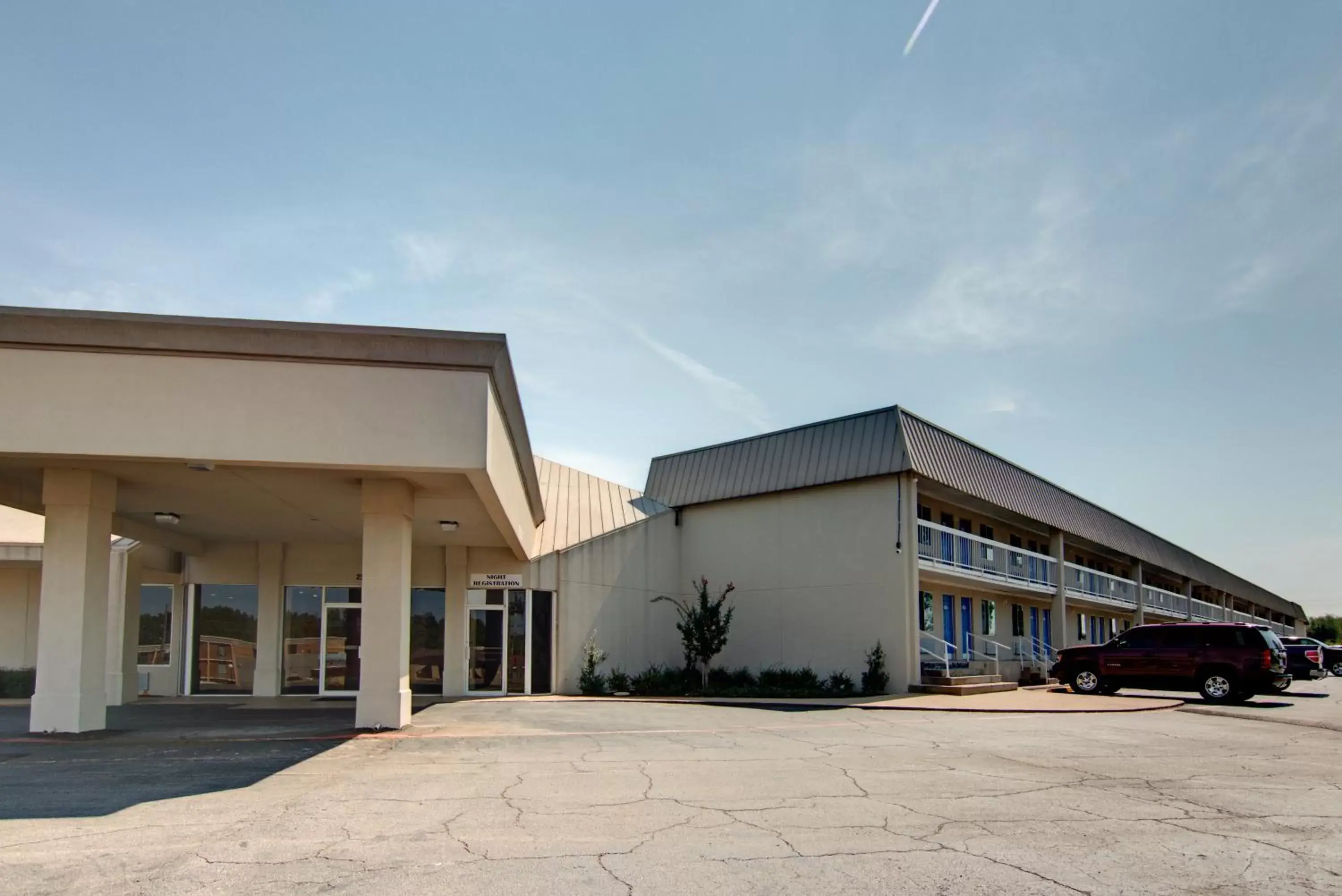 Facade/entrance, Property Building in Motel 6-Mount Pleasant, TX