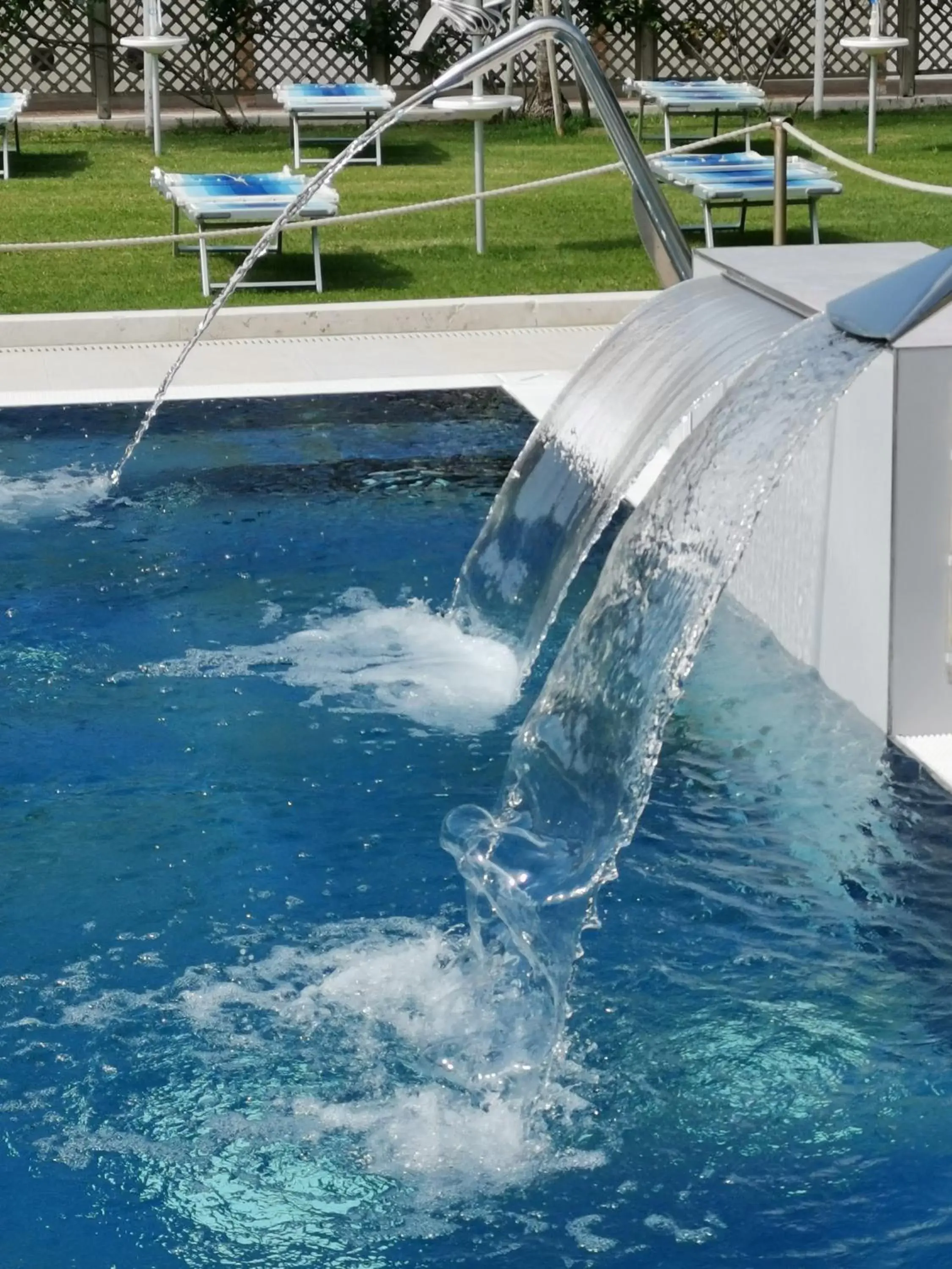 Swimming pool in Best Western Plus Hotel Modena Resort Swimming pool in Best Western Plus Hotel Modena Resort