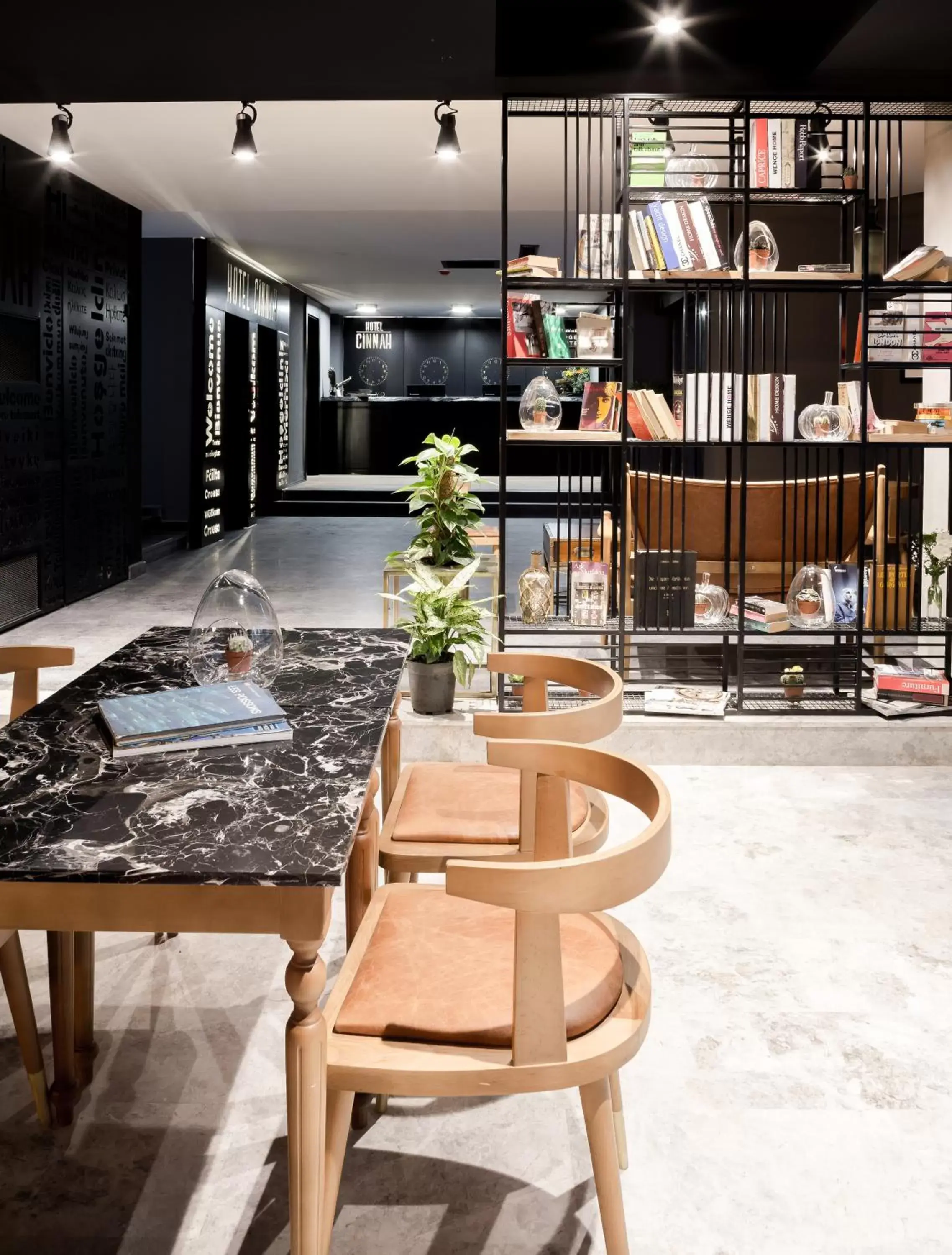 Restaurant/places to eat in Hotel Cinnah Restaurant/places to eat in Hotel Cinnah