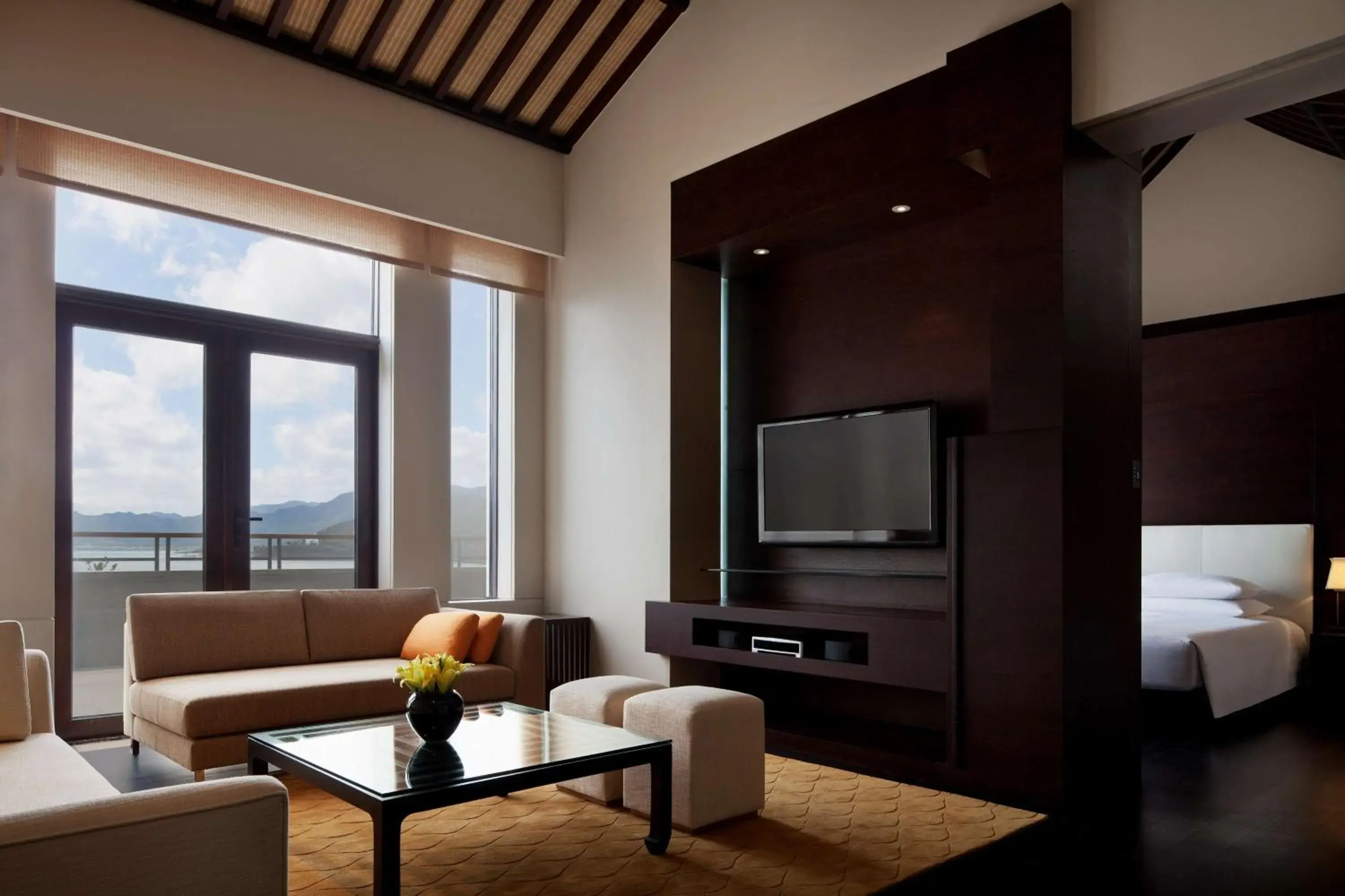 Photo of the whole room, Seating Area in Park Hyatt Ningbo Resort & Spa