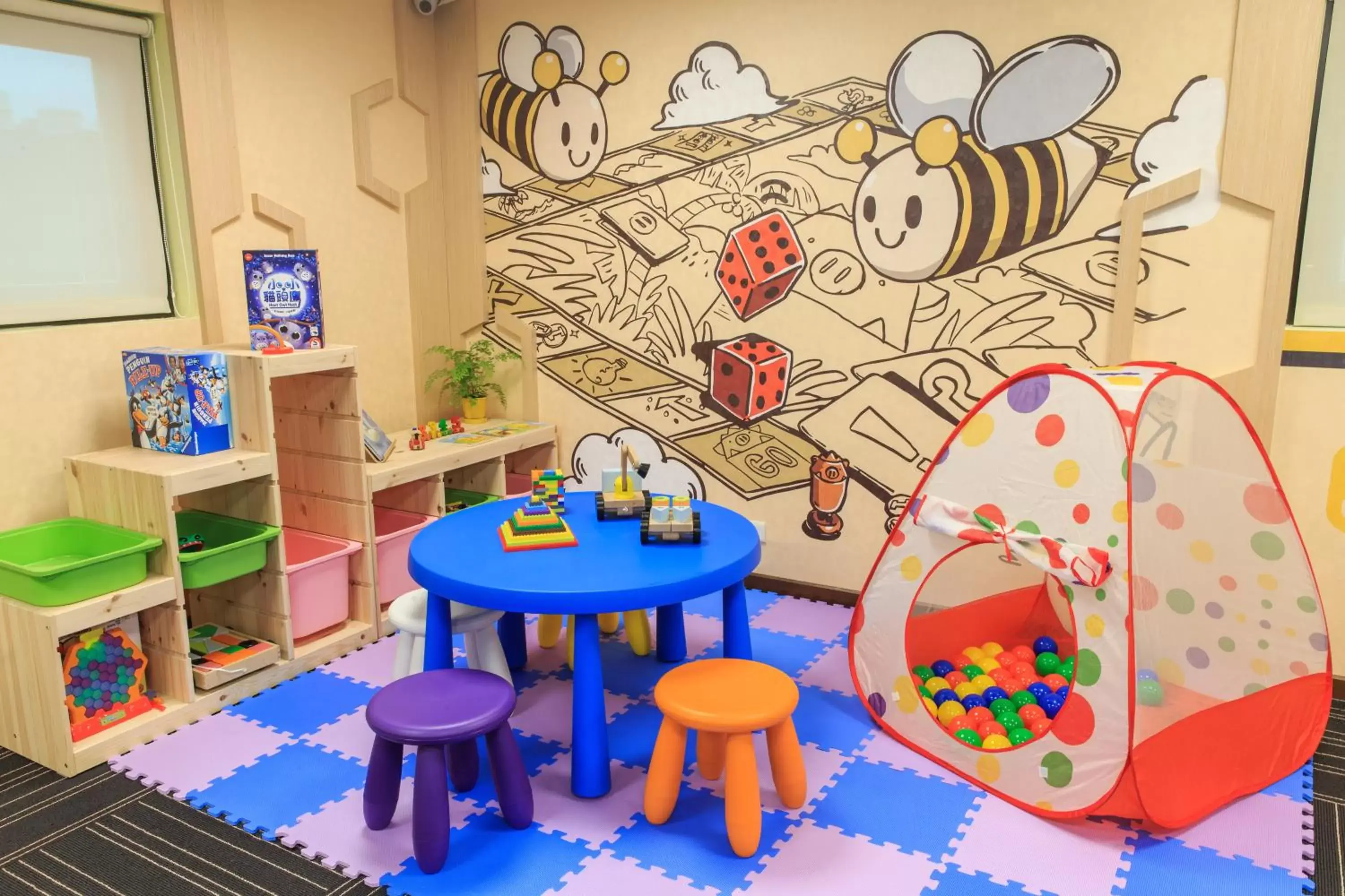 Game Room, Kid's Club in Bee House - Taipei Station Branch