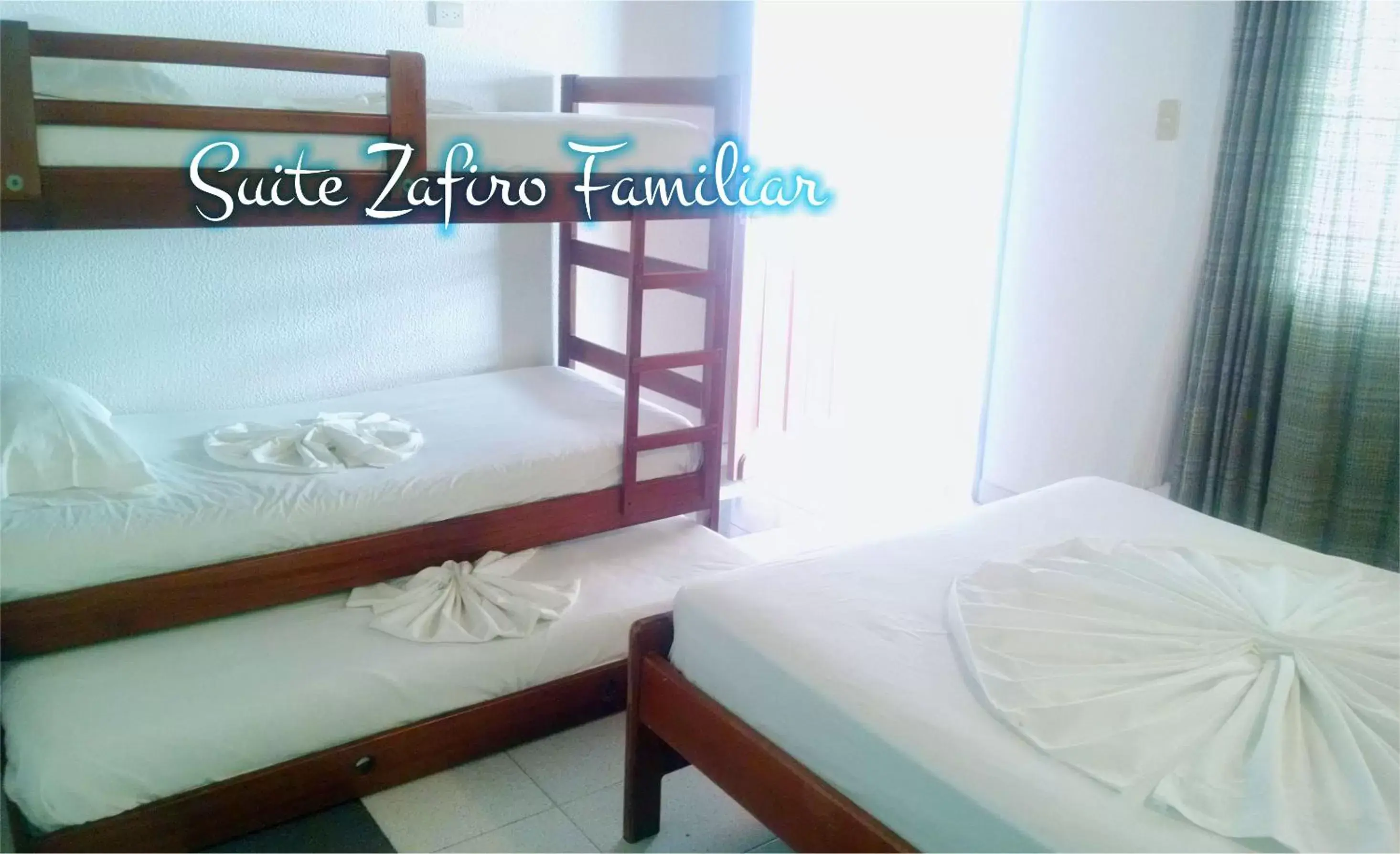 Economy Family Room with fan in Suite Sumapaz Hotel Economy Family Room with fan in Suite Sumapaz Hotel