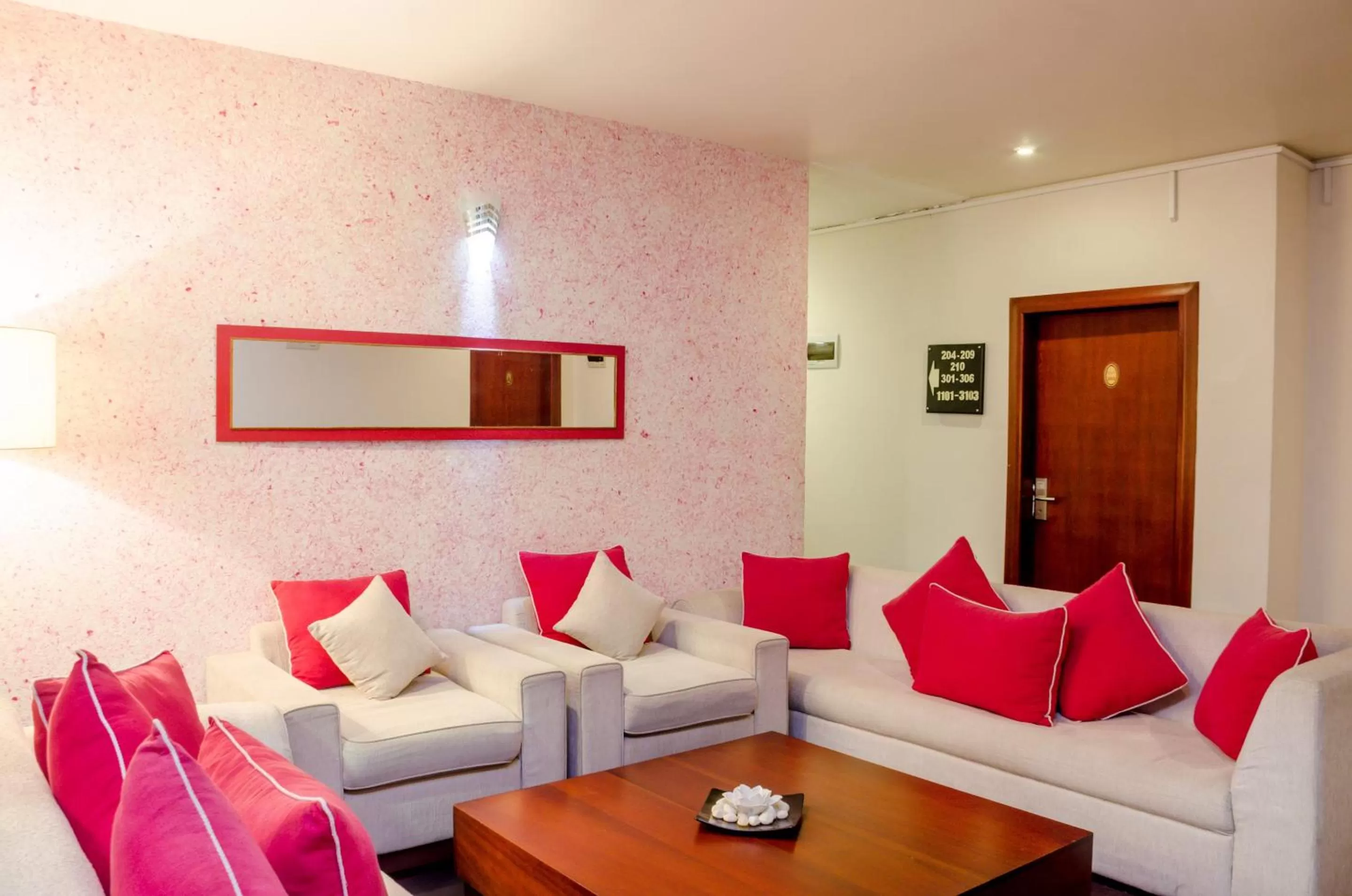 Lobby or reception in Opulent River Face Hotel