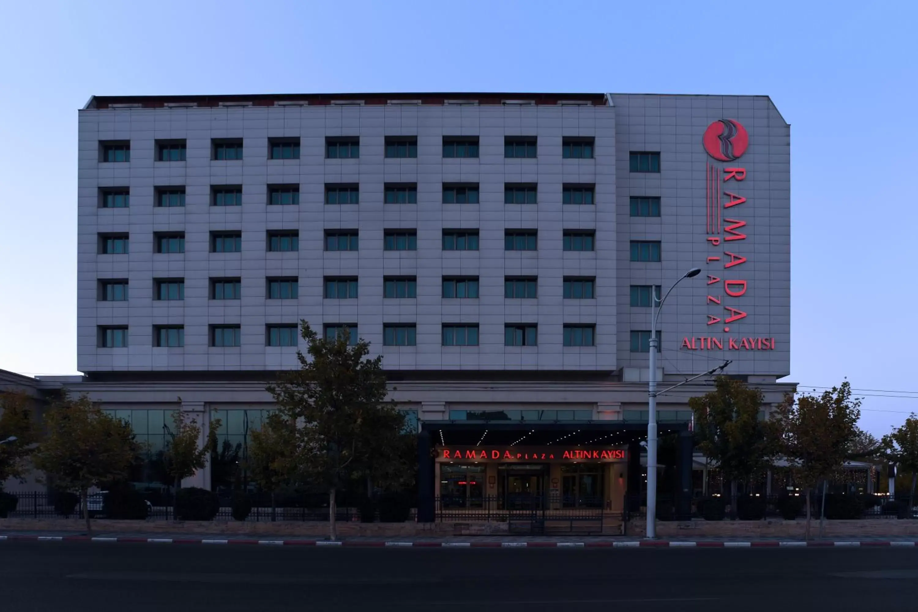 Property building in Ramada Plaza Altin Kayisi Hotel Property building in Ramada Plaza Altin Kayisi Hotel