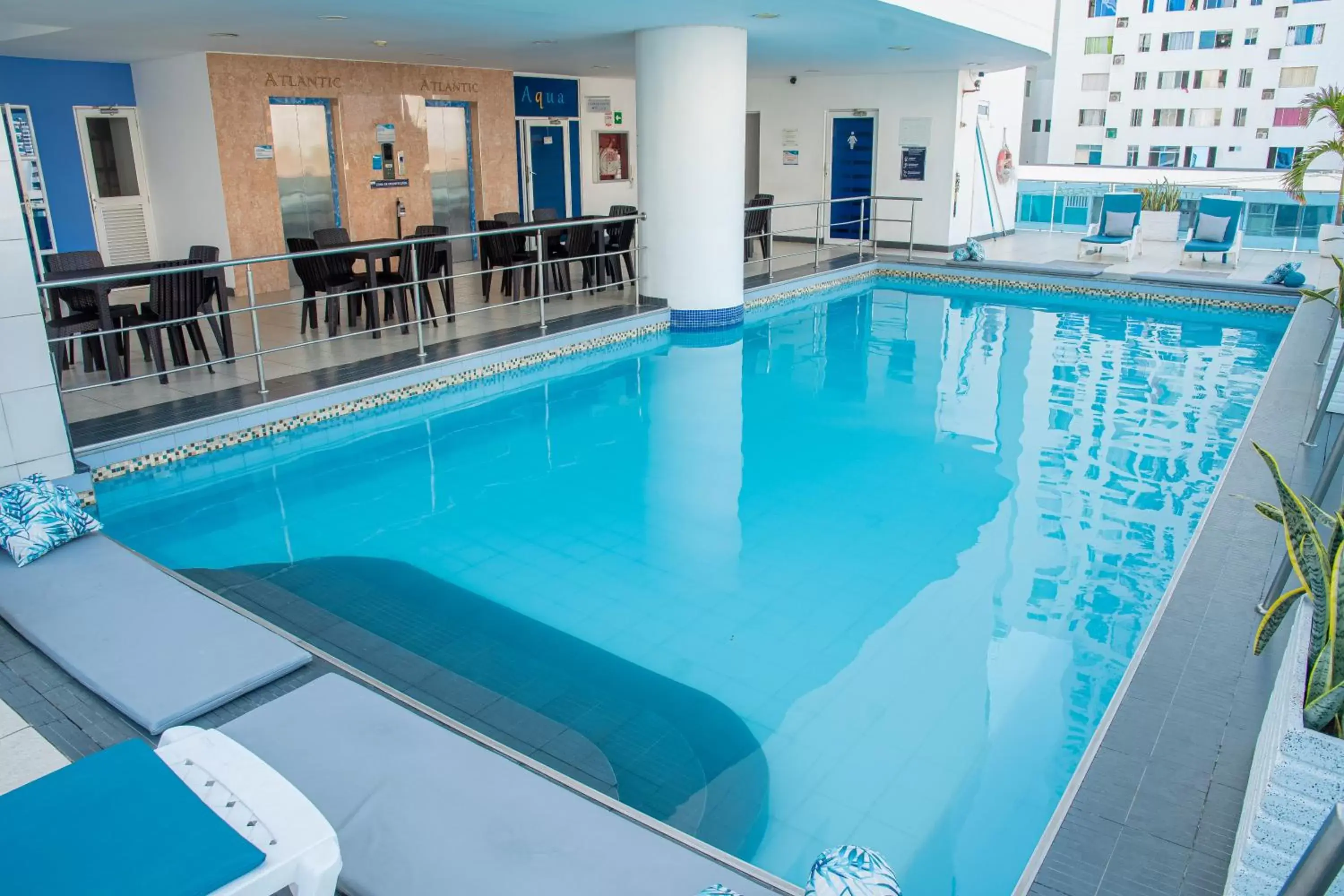 Pool view, Swimming Pool in Hotel Atlantic Lux