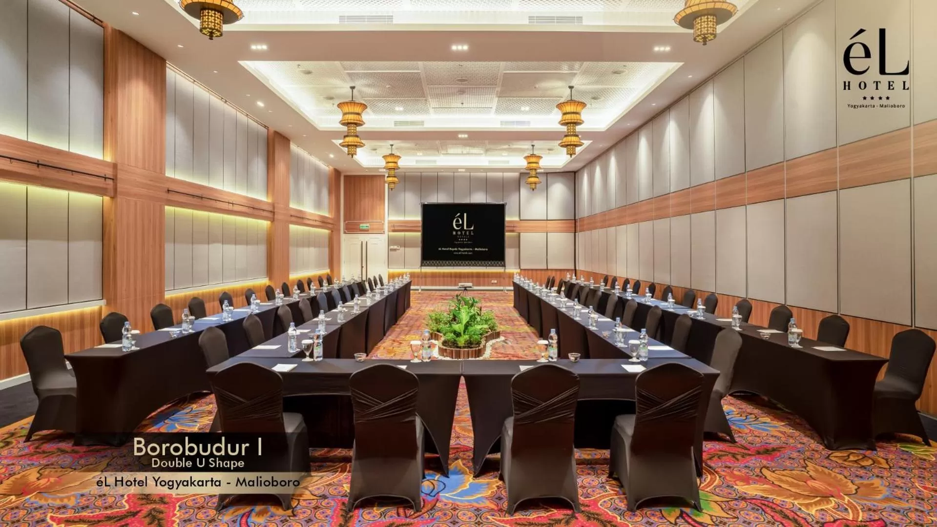 Meeting/conference room in eL Hotel Yogyakarta Malioboro