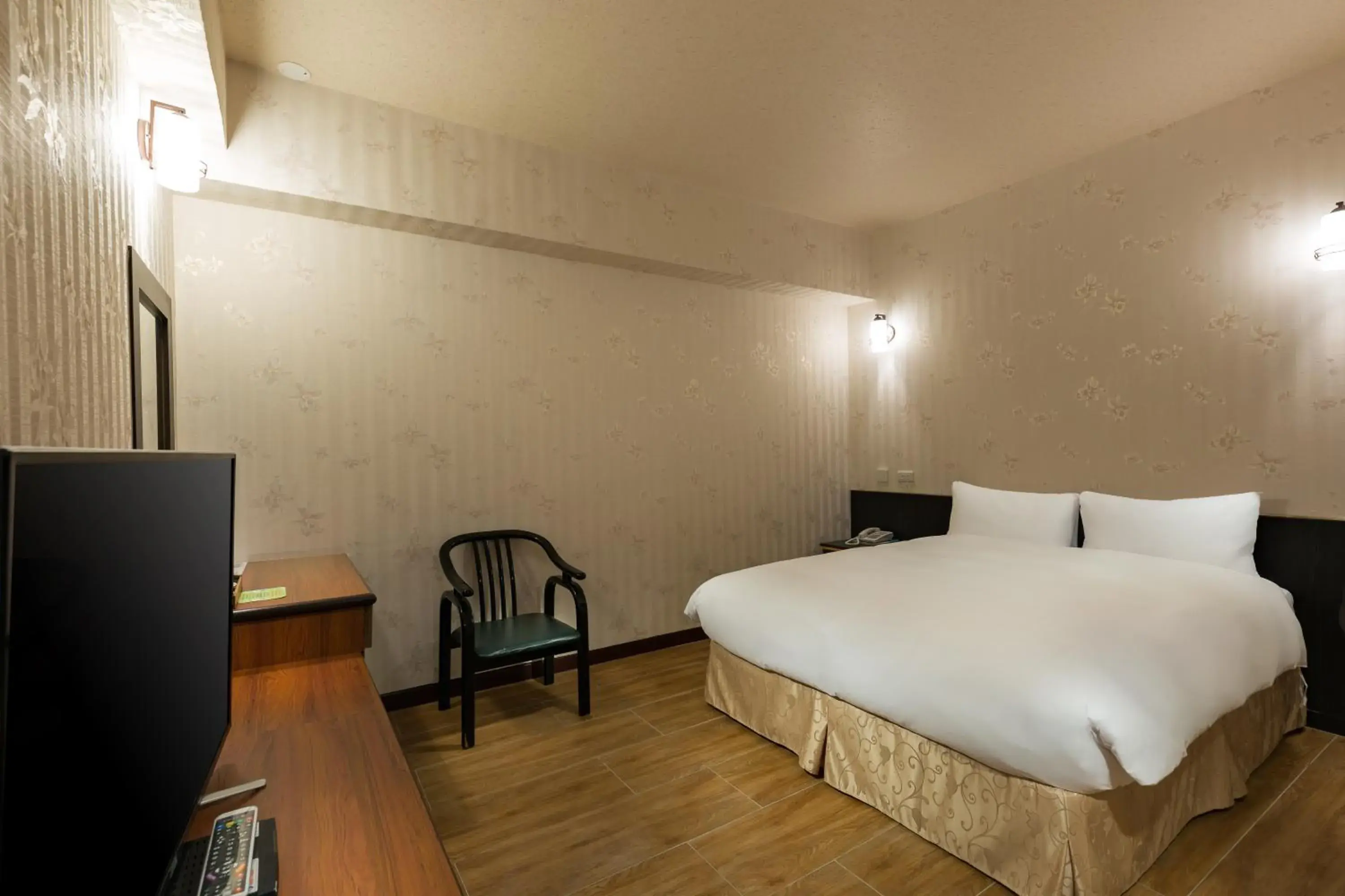 Double Room - No Window in Lishin Hotel Double Room - No Window in Lishin Hotel