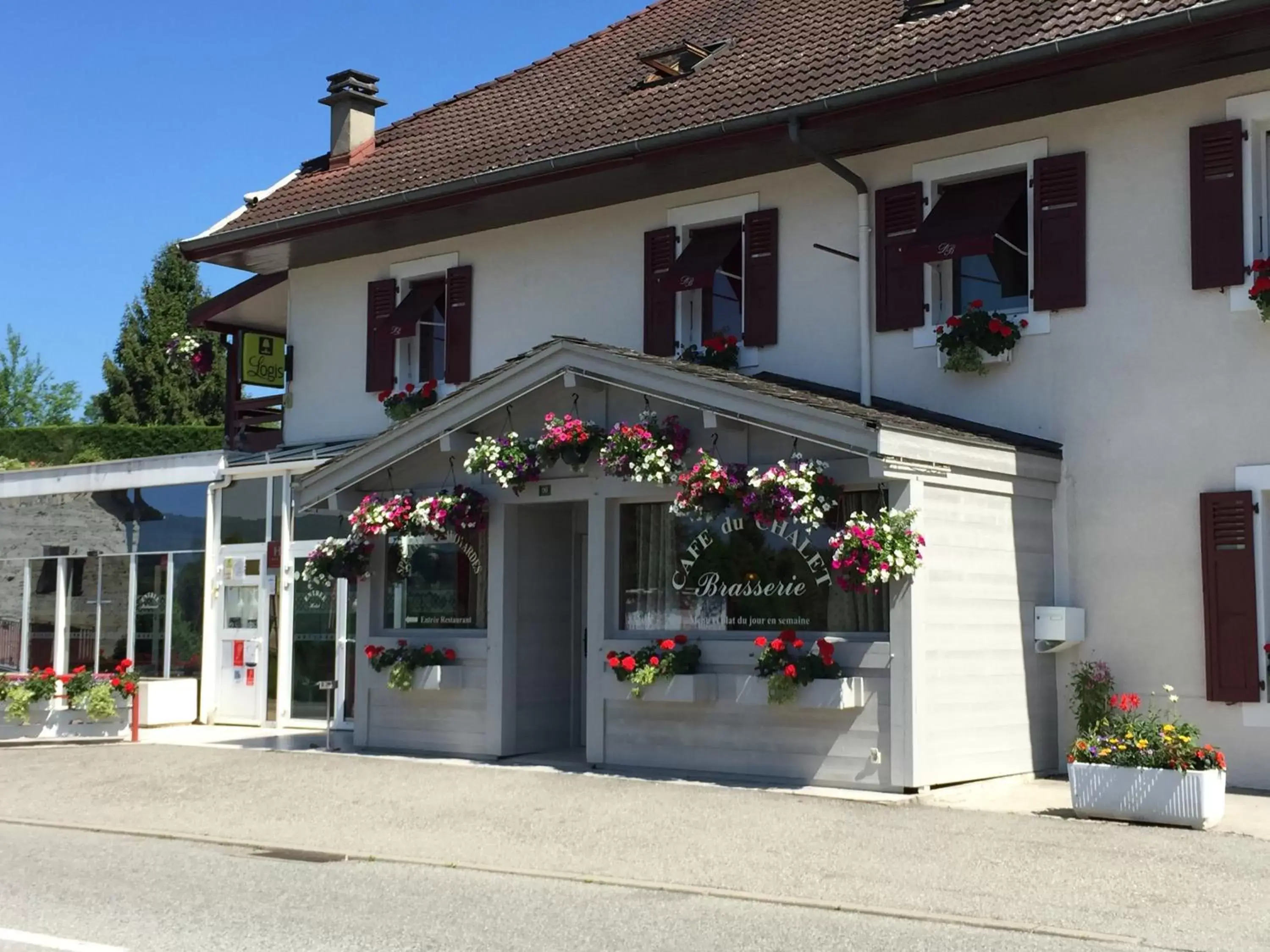 Facade/entrance, Property Building in Hotel Blanc