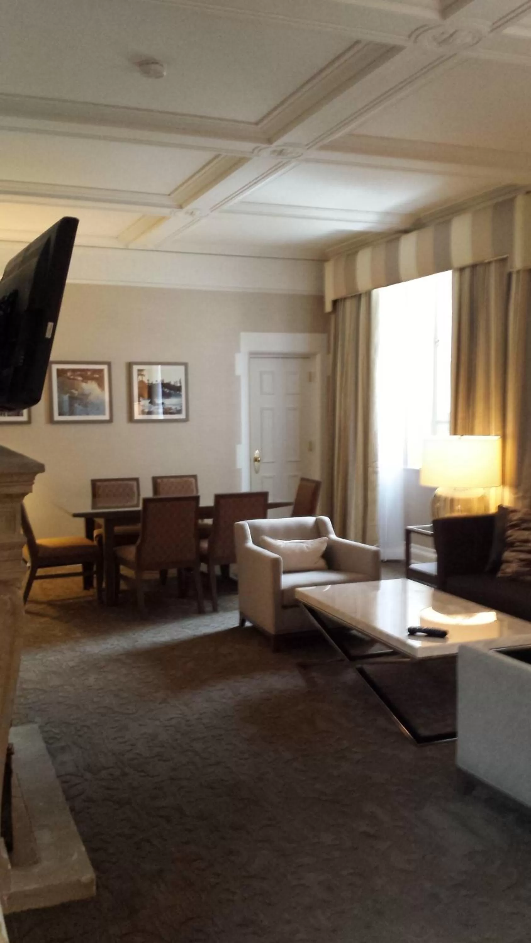 Living room in Fairmont Palliser