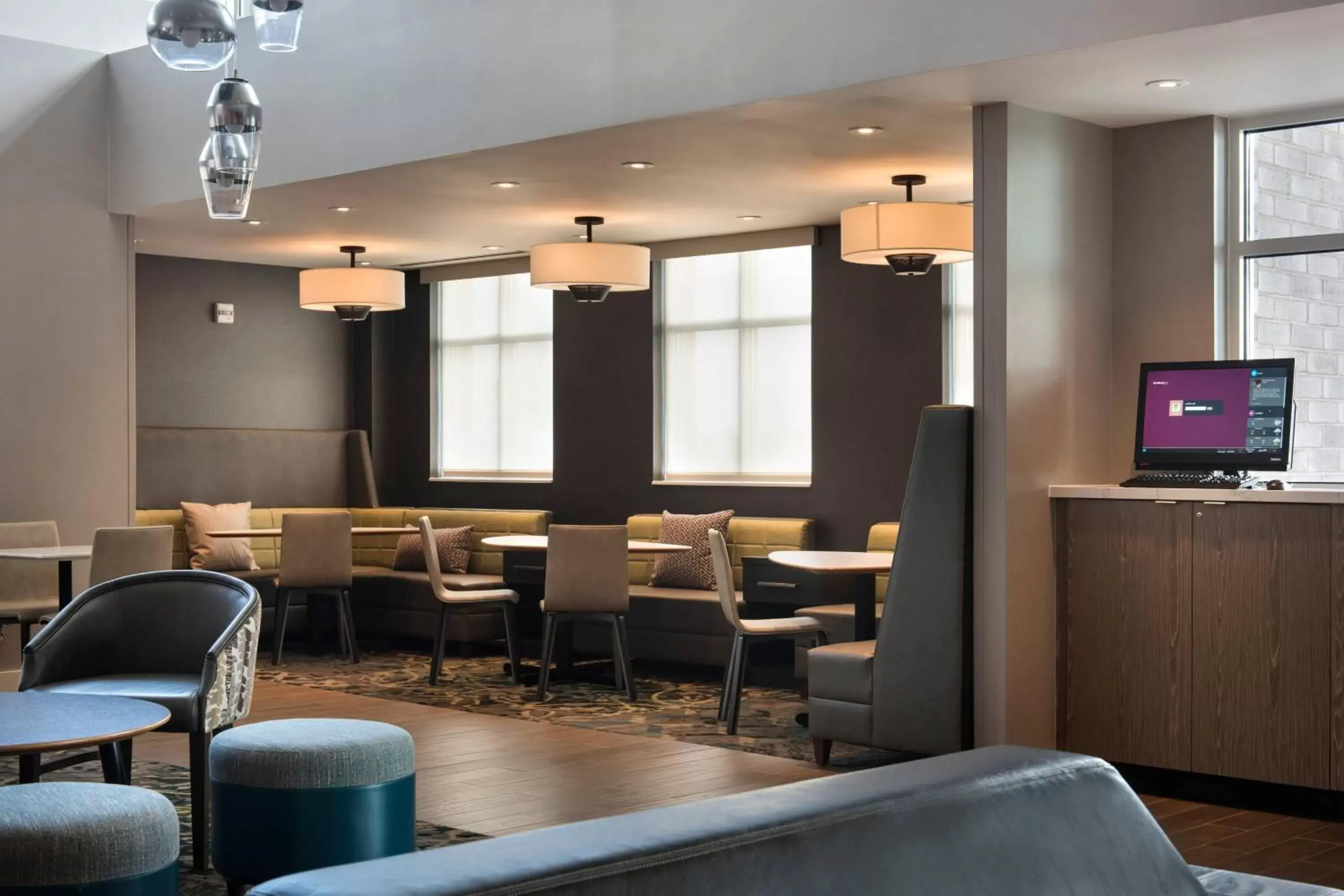 Lobby or reception, Restaurant/Places to Eat in Residence Inn by Marriott Lancaster