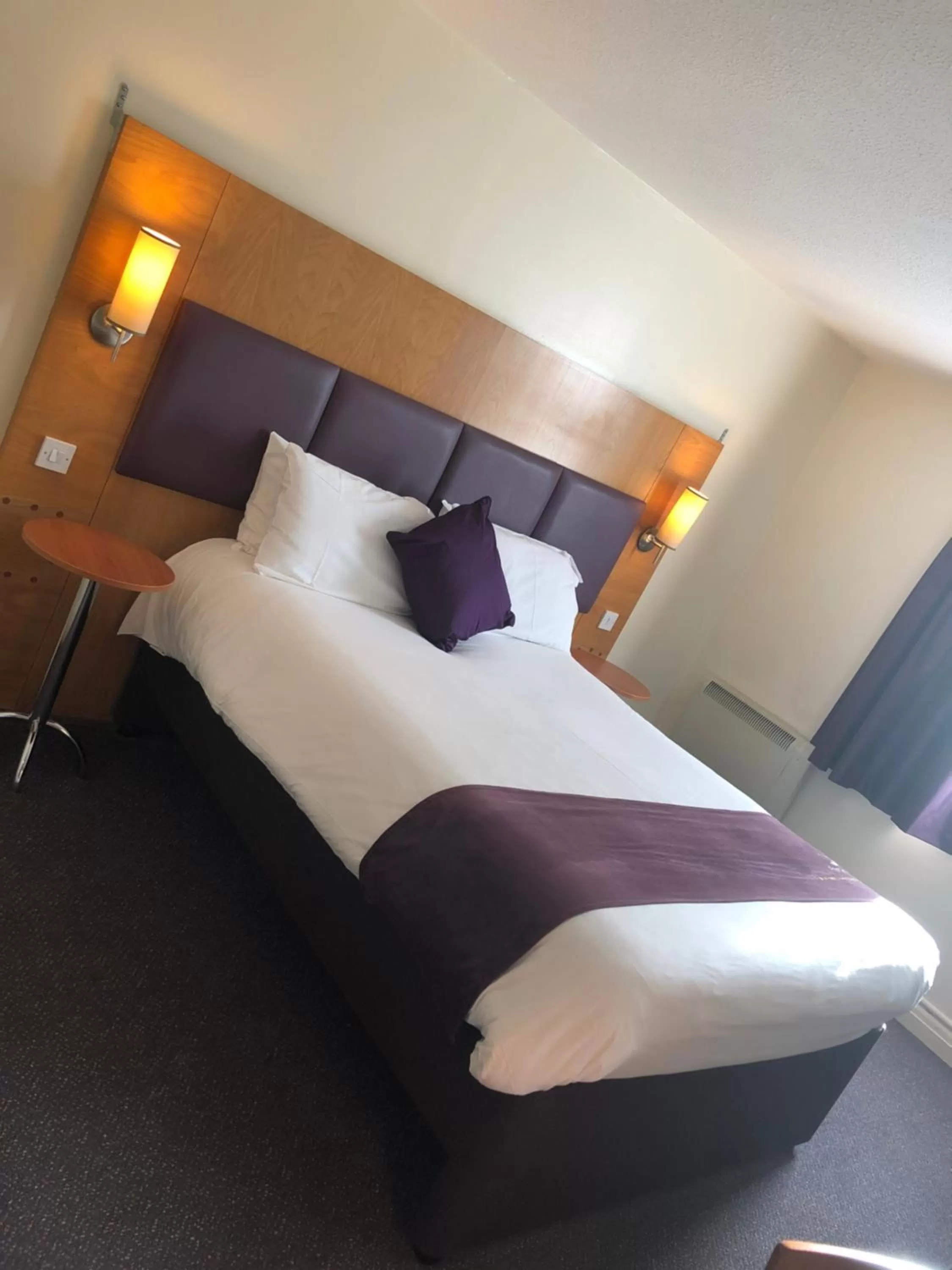 Bed in Purple Roomz Preston South