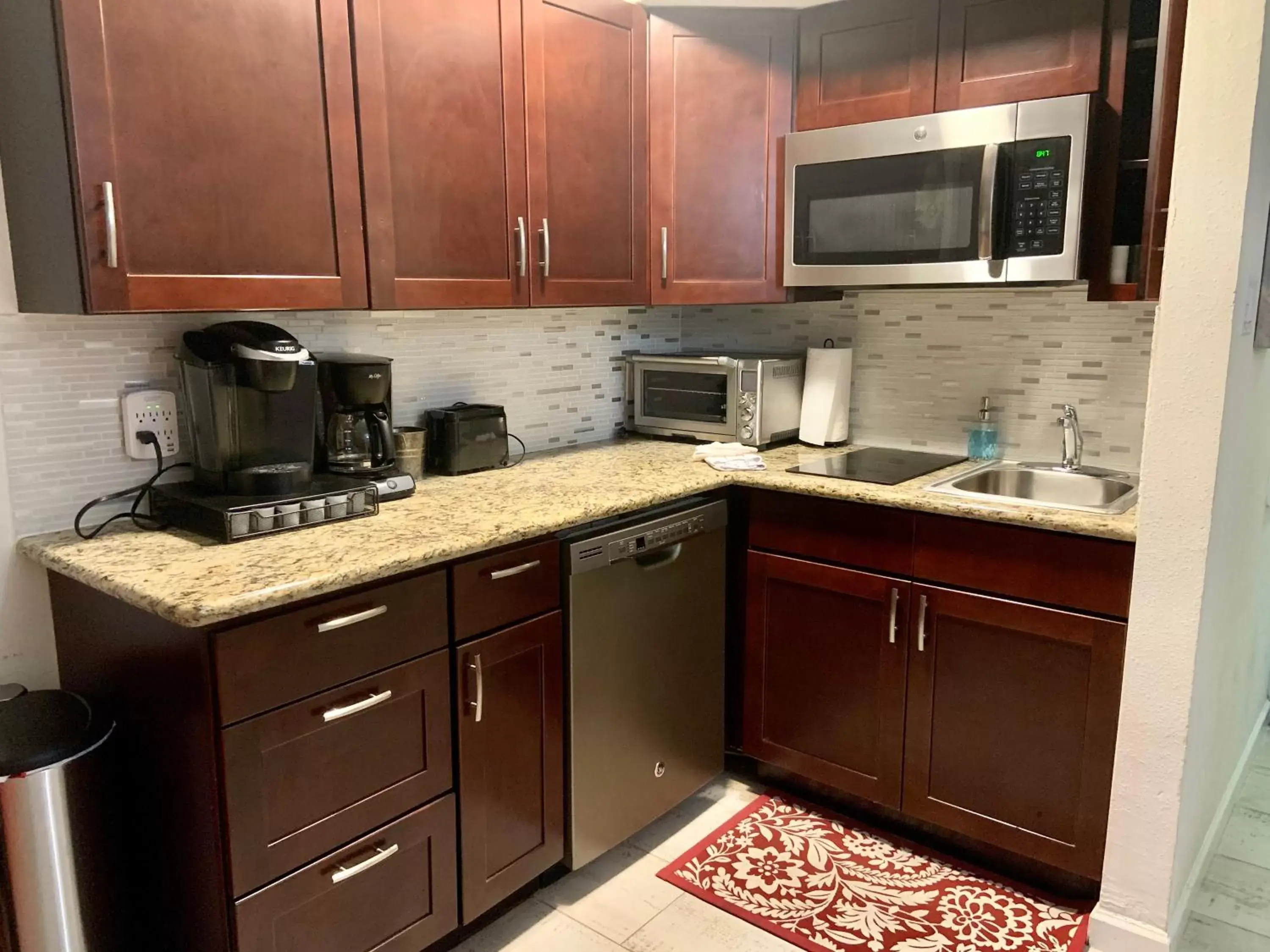 Apartment with Sea View in Seas the Day! Apartment with Sea View in Seas the Day!