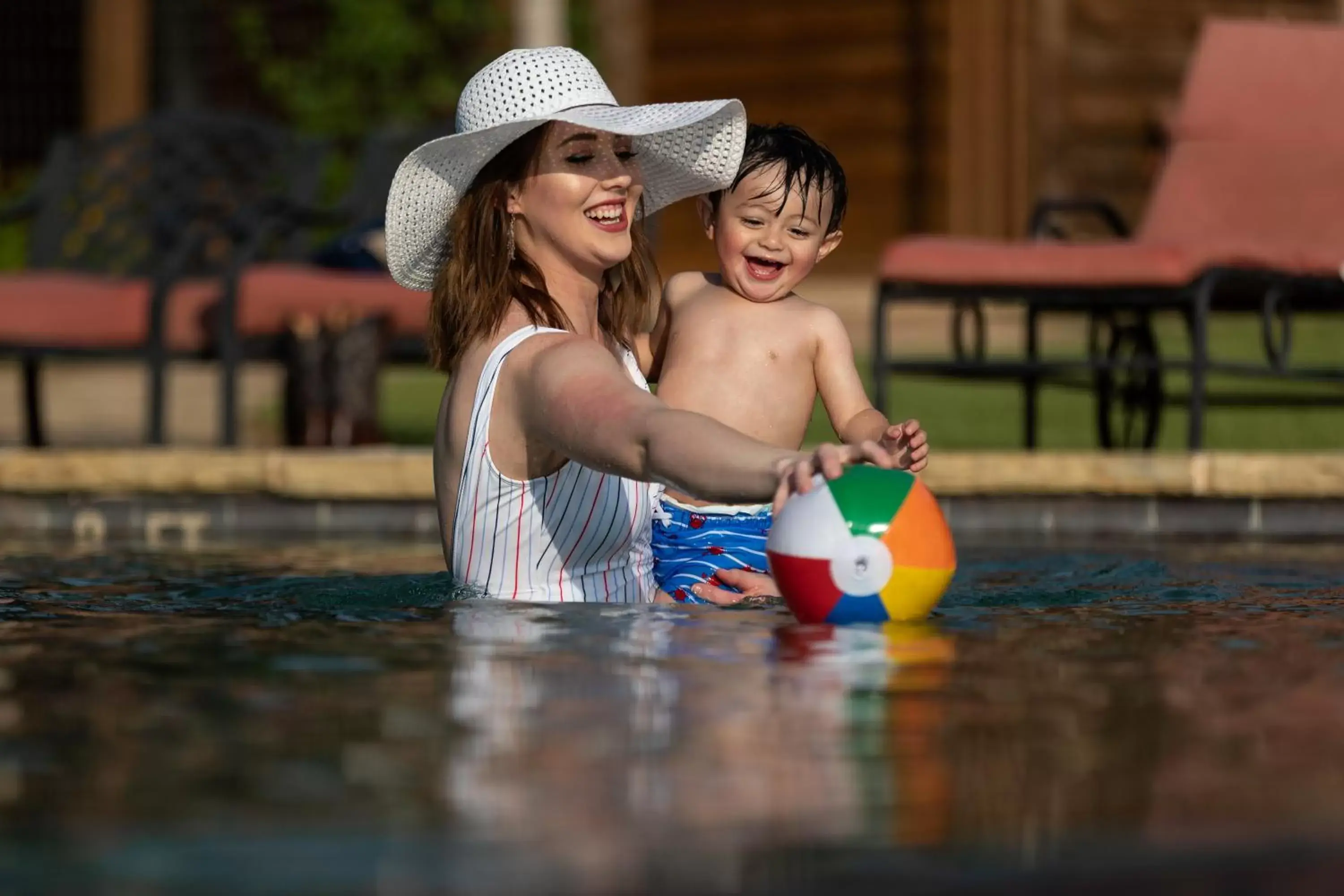 Swimming pool in Wildcatter Ranch and Resort