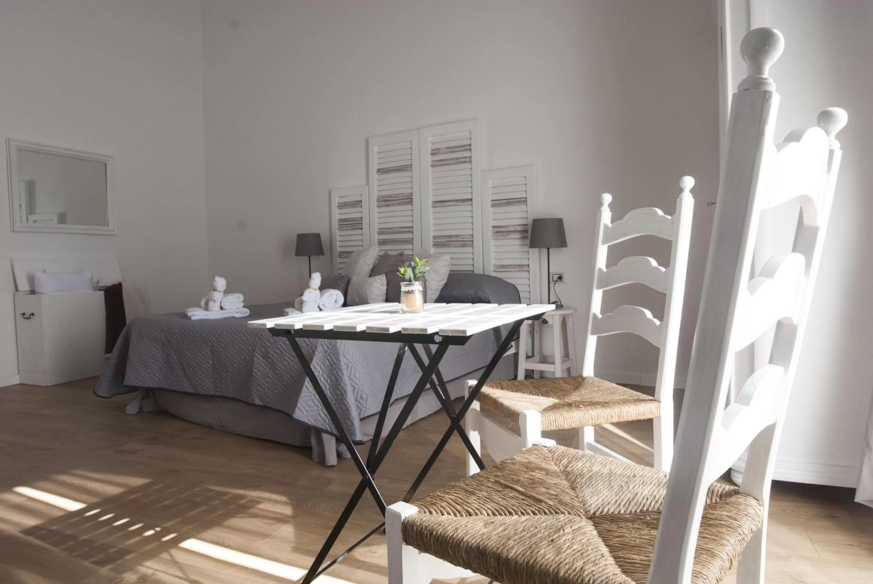 Photo of the whole room, Seating Area in Quartino Napoletano