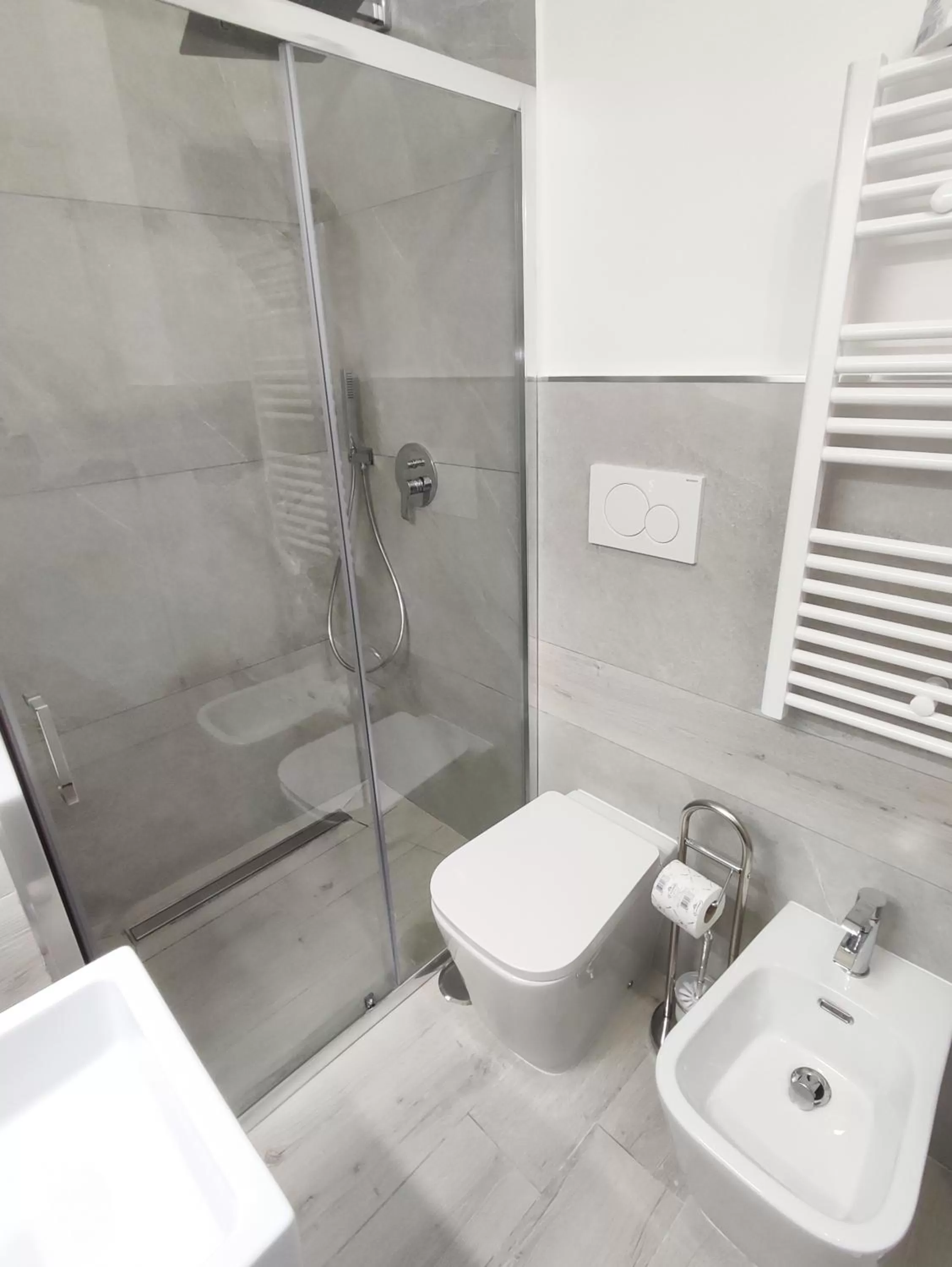 Bathroom in Ancora B&B