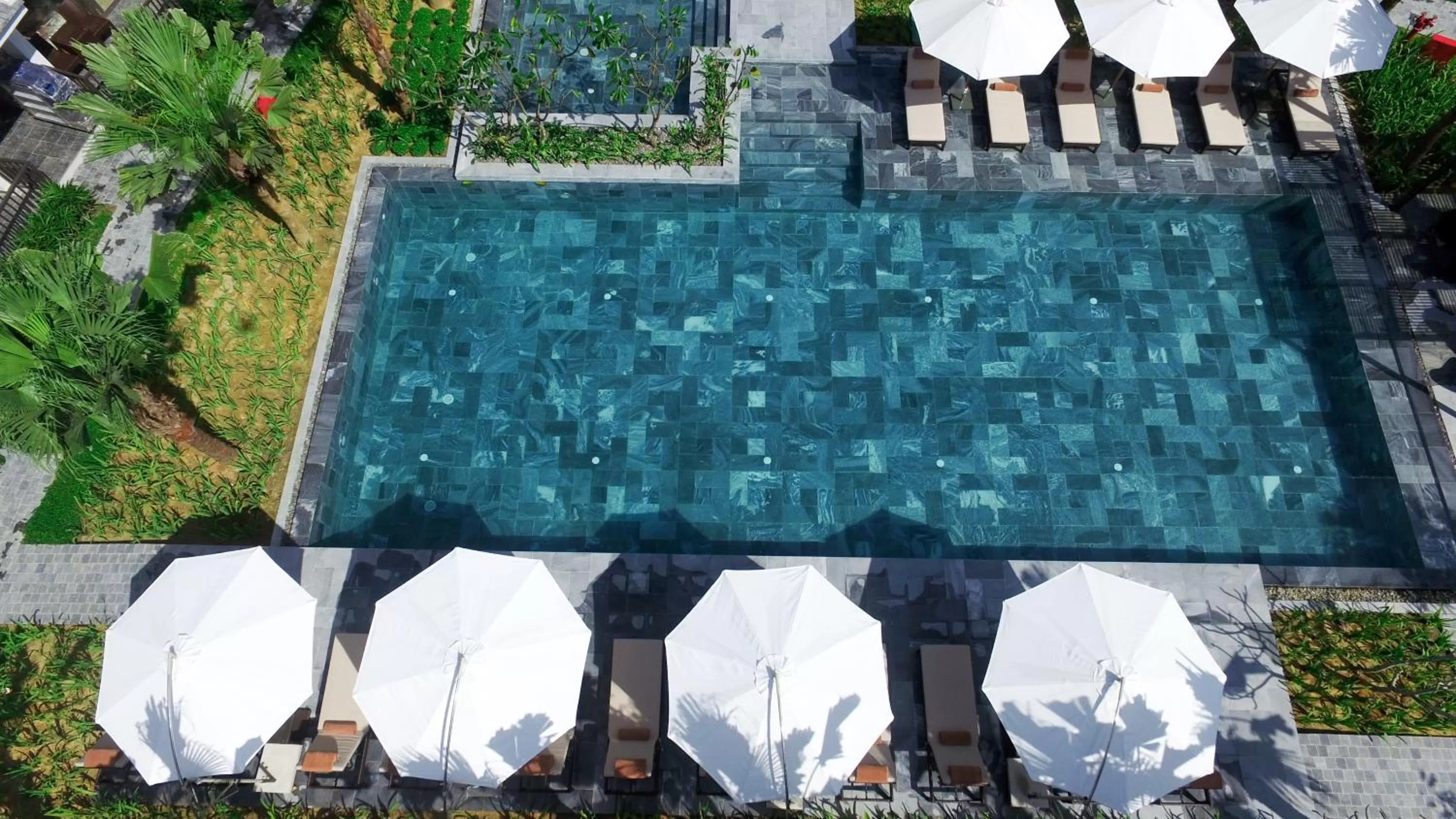 Day in SENVILA Boutique Resort & Spa