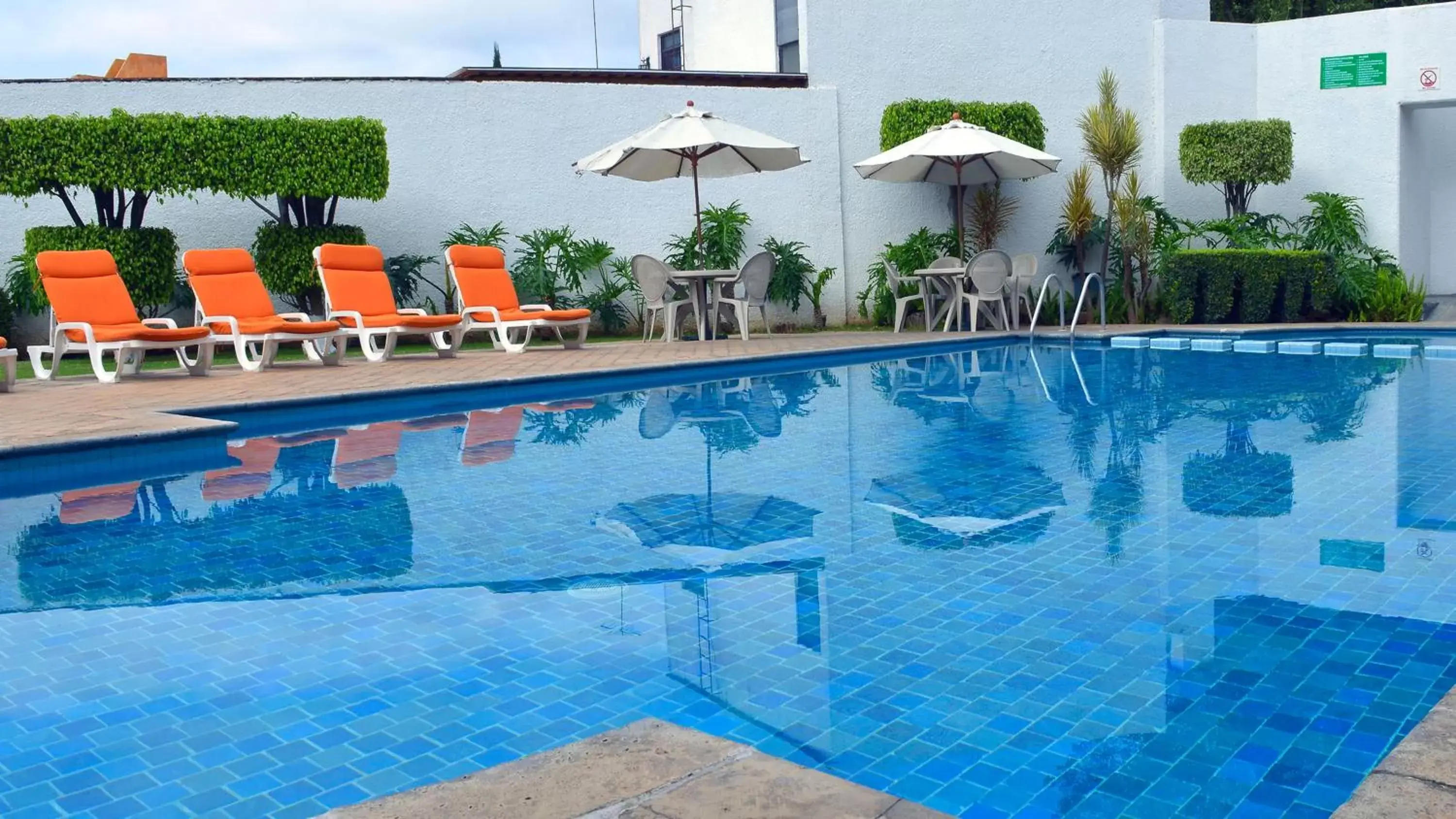 Swimming Pool in Holiday Inn Morelia, an IHG Hotel