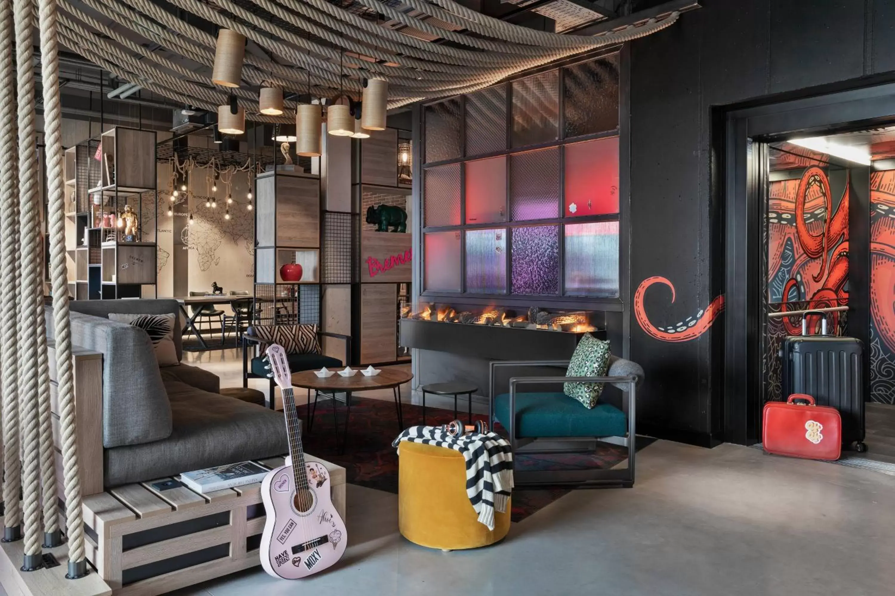 Lobby or reception in Moxy Bremen