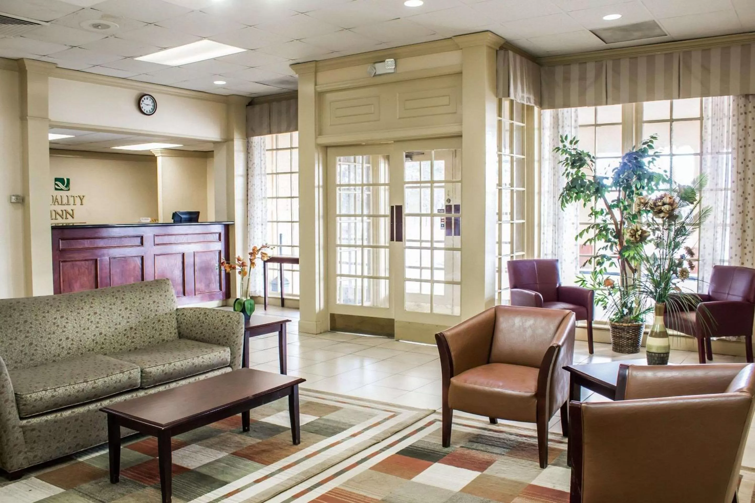 Lobby or reception, Seating Area in Quality Inn Dunn