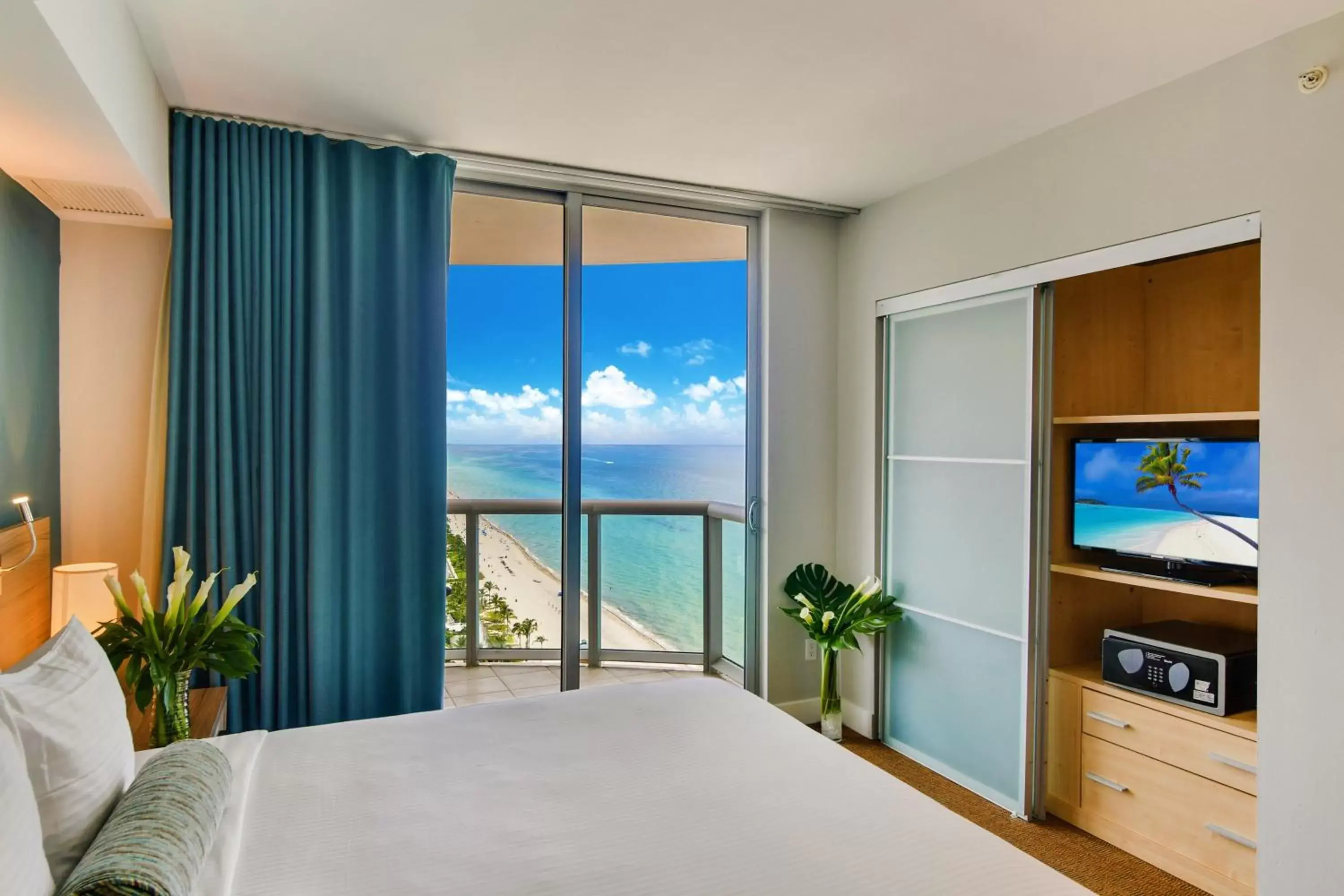 Bedroom, TV/Entertainment Center in Marenas Beach Resort