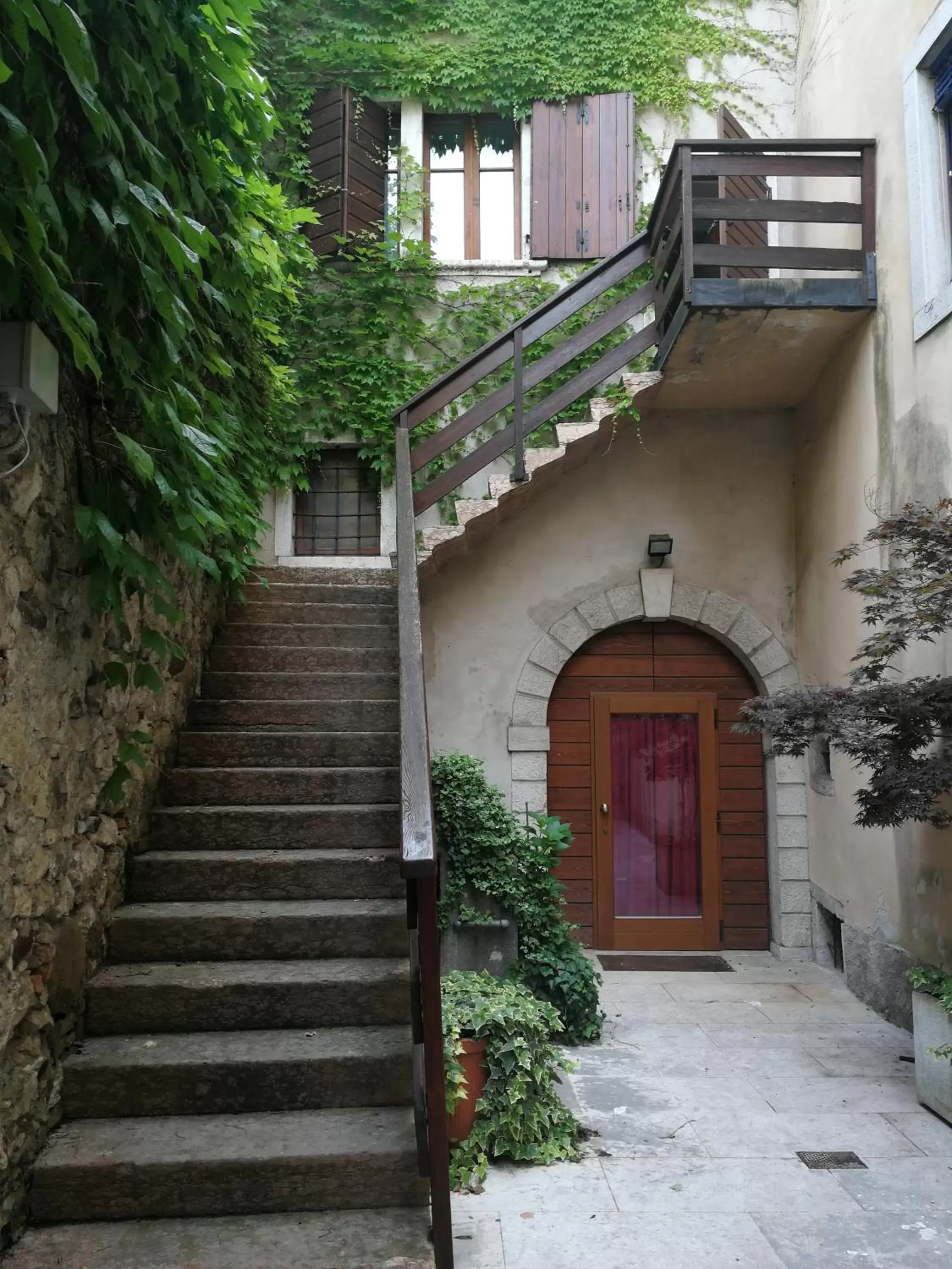 Facade/entrance, Property Building in Albergo Accademia