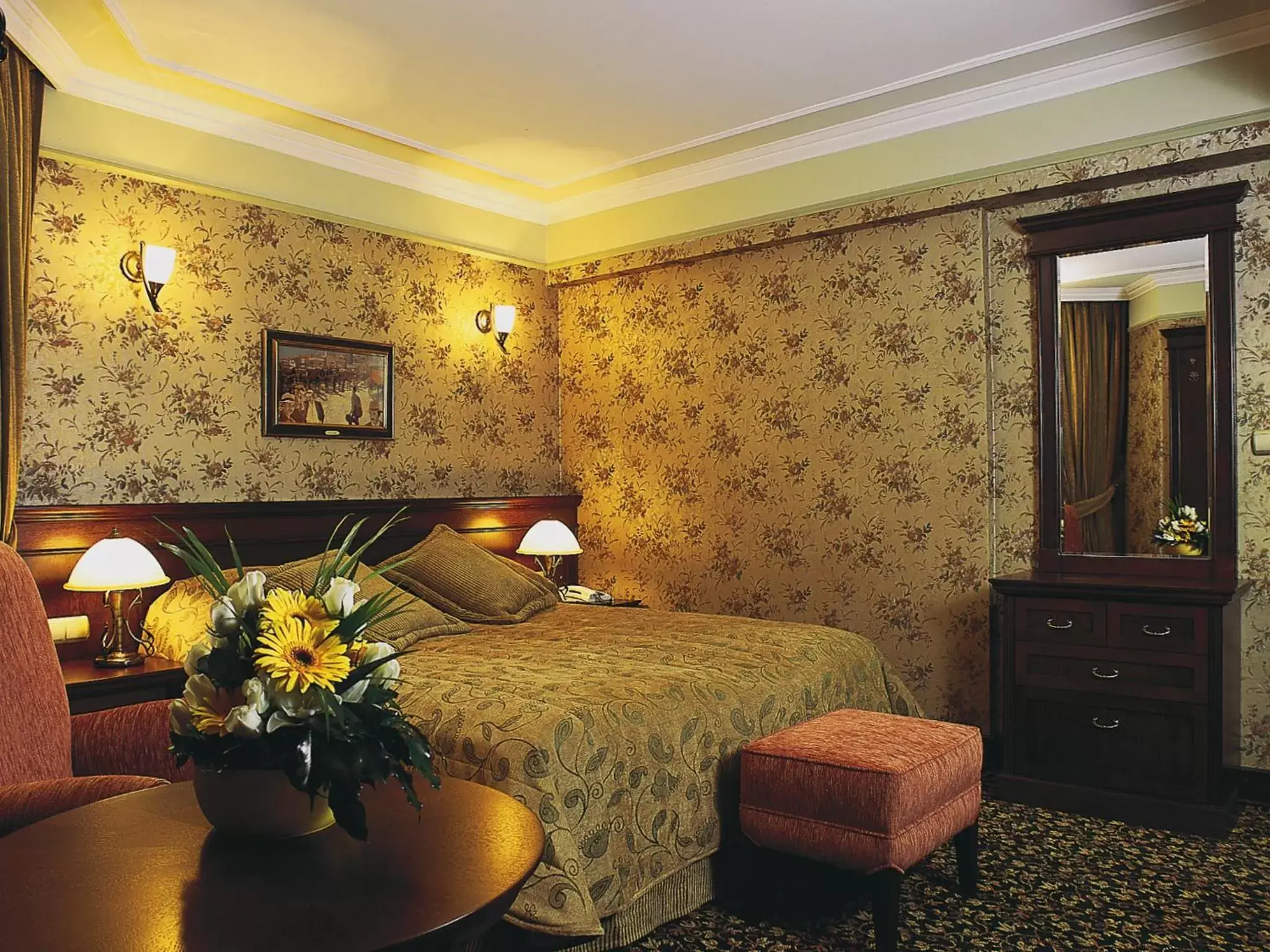 Bed in Germir Palas Hotel - Special Class