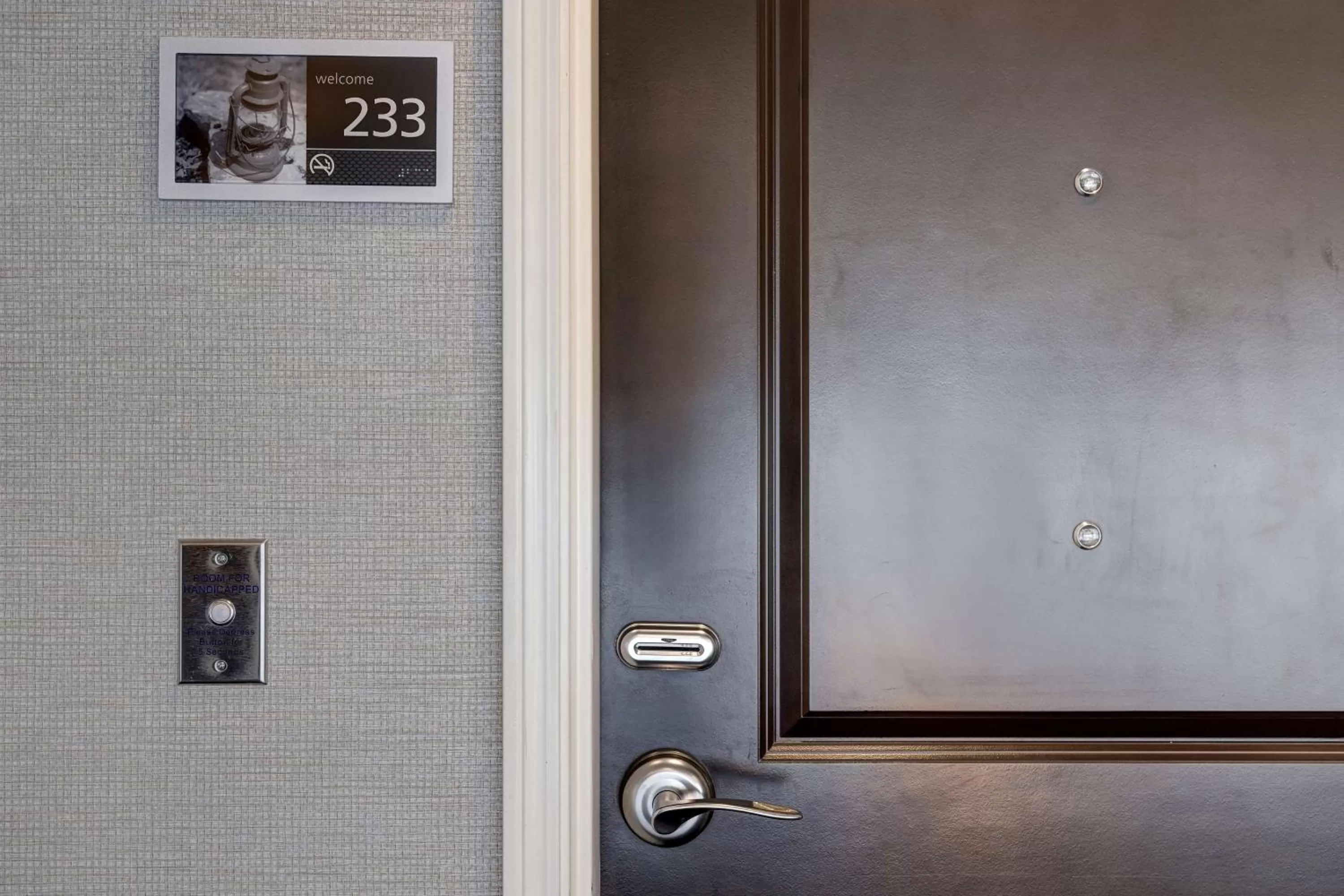 Photo of the whole room in Hampton Inn & Suites Seattle/Federal Way