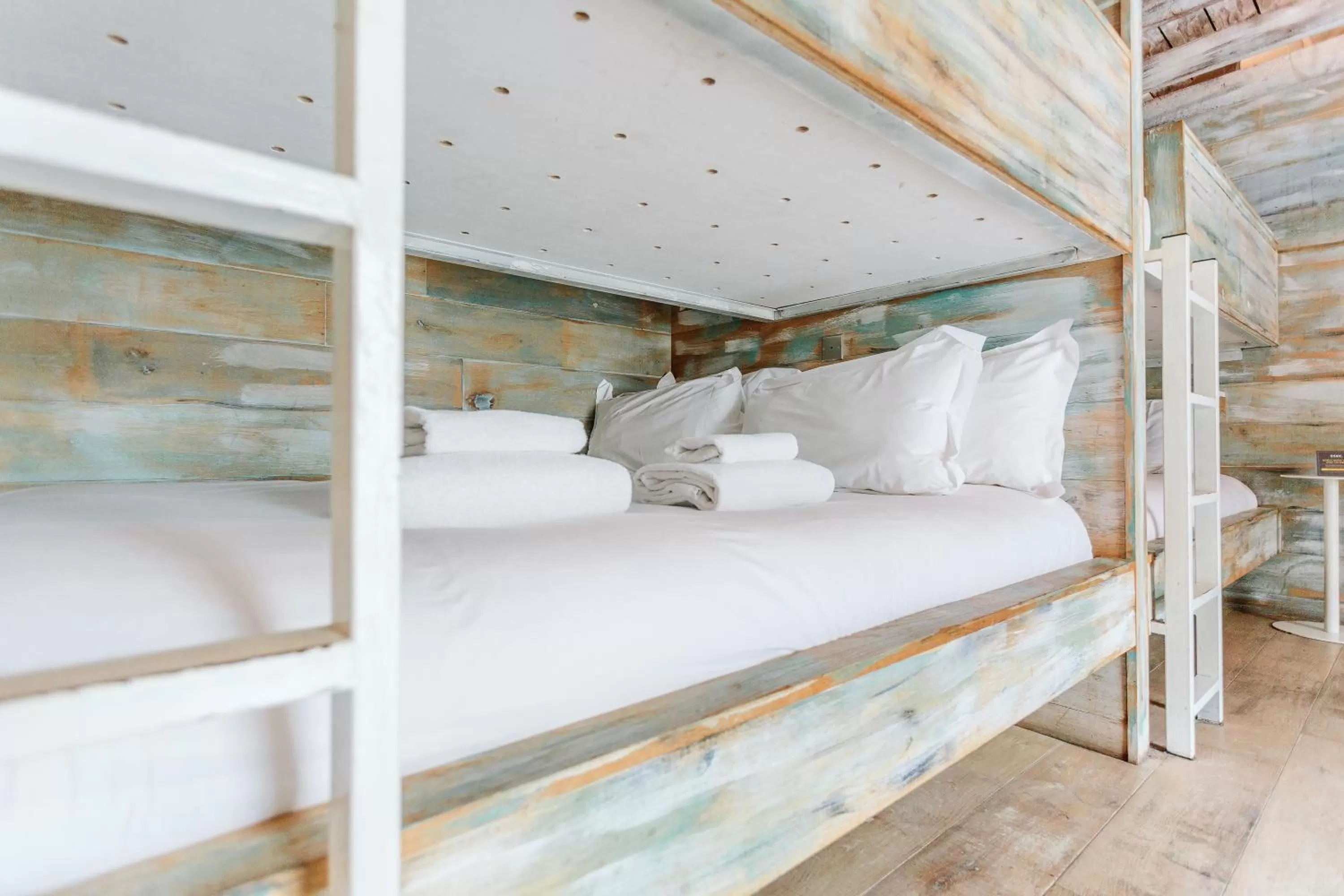 bunk bed, Bed in Stay Central Hotel